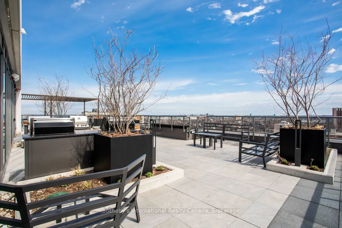 212 King William Street, #308