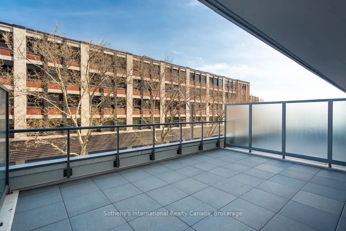212 King William Street, #308