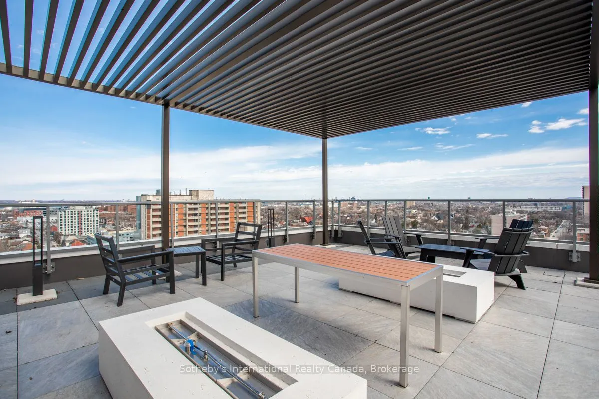 212 King William Street, #308