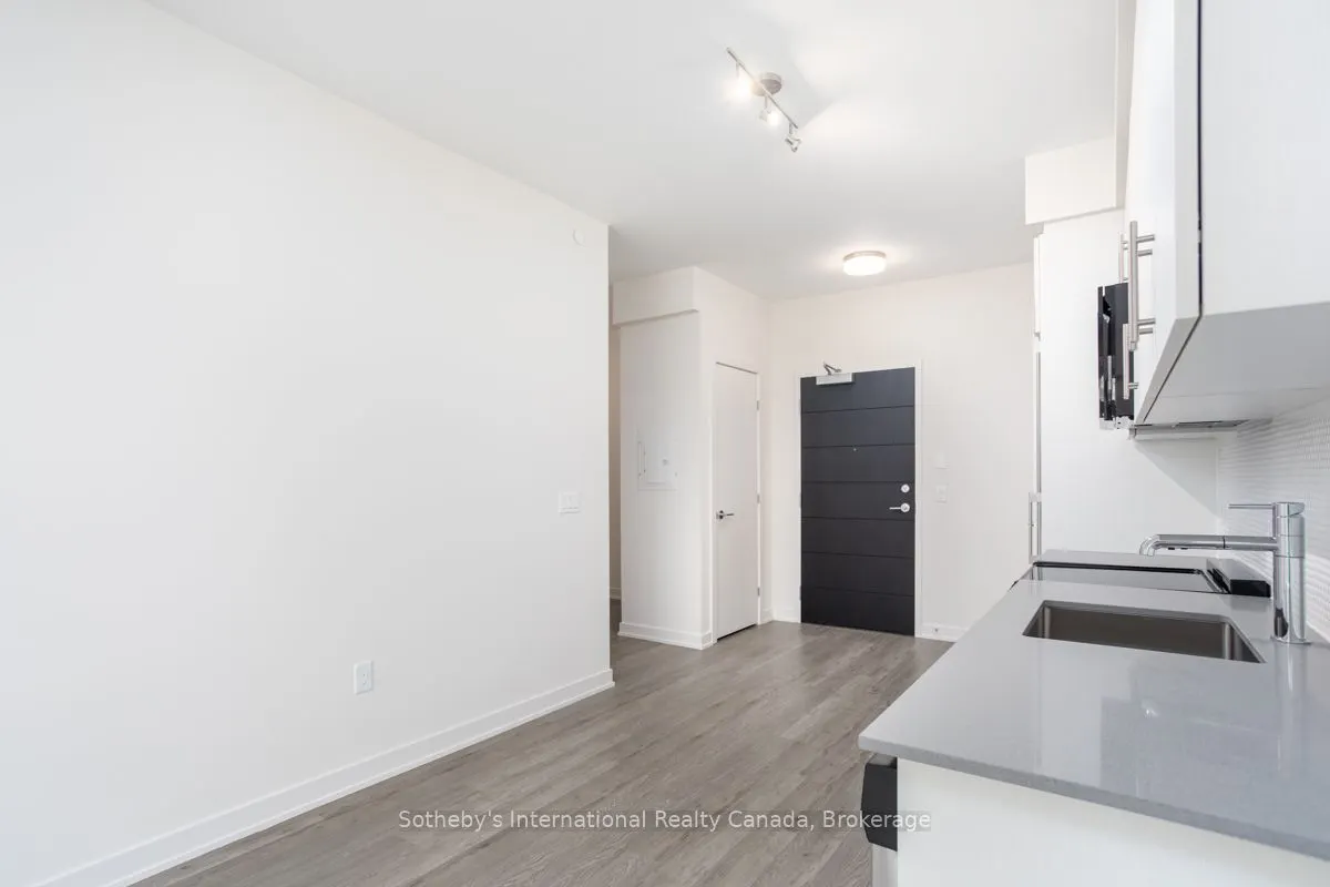 212 King William Street, #308