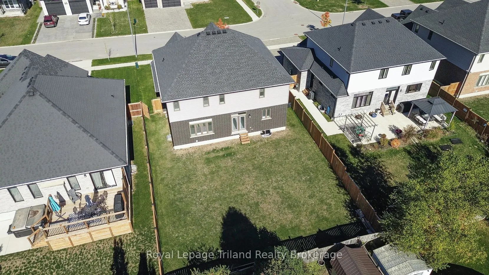 50 Thames Springs Crescent
