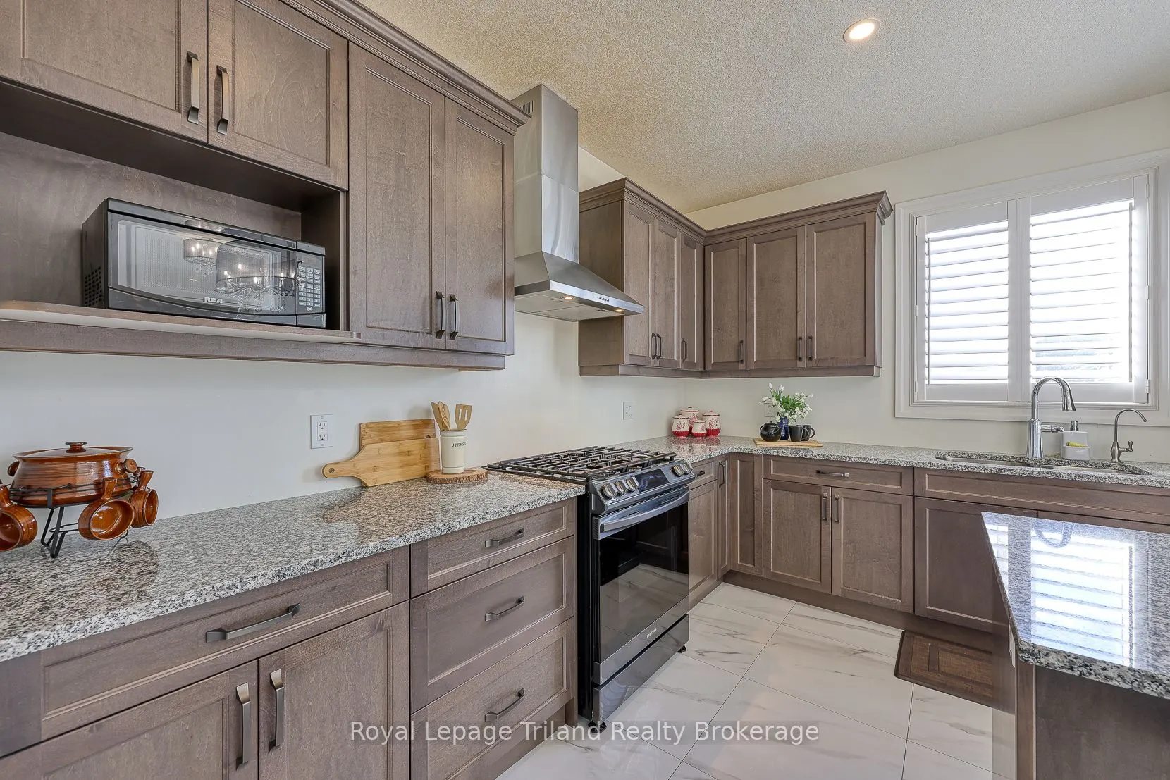 50 Thames Springs Crescent