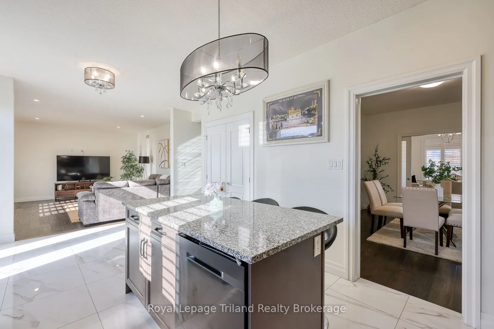 50 Thames Springs Crescent
