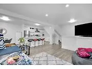 10-105 ANDOVER Drive, #5