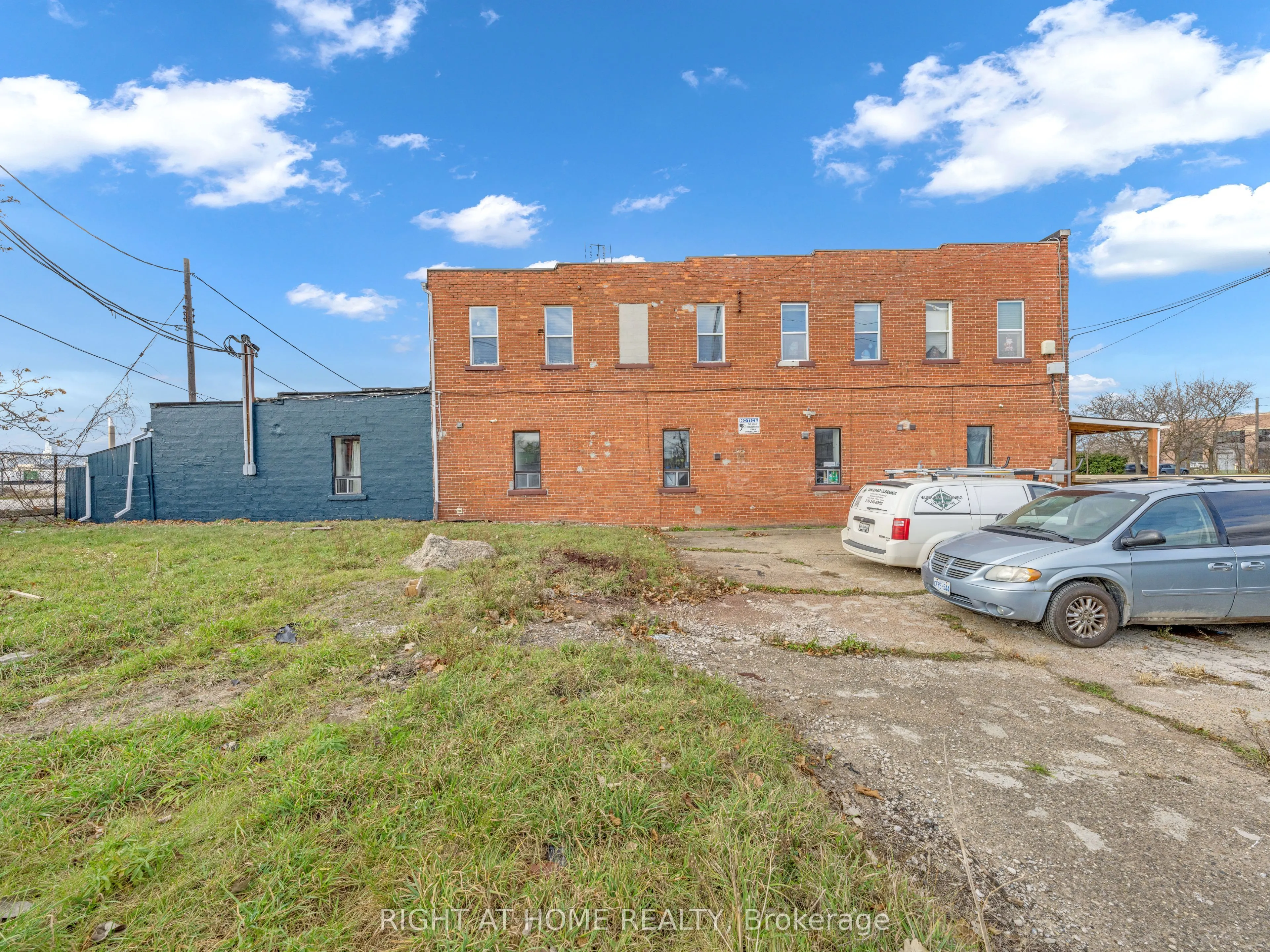 279 Drouillard Road, #12