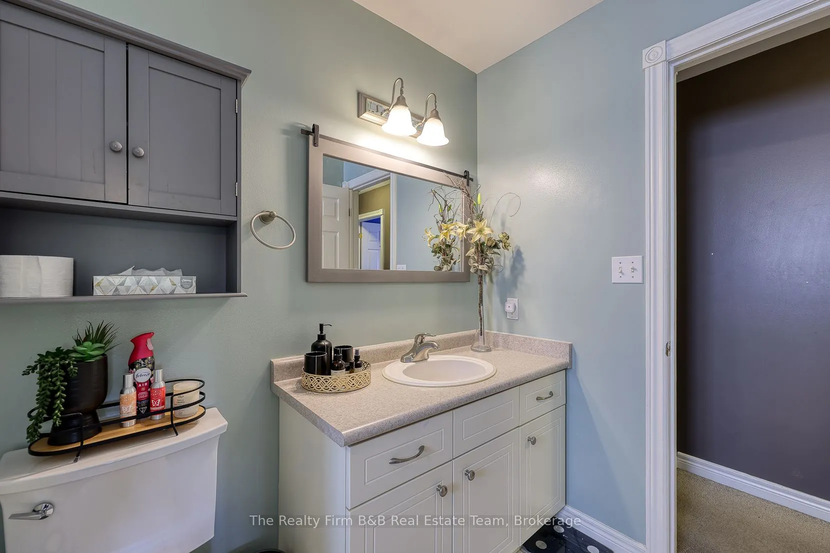 35 Blue Jay Boulevard