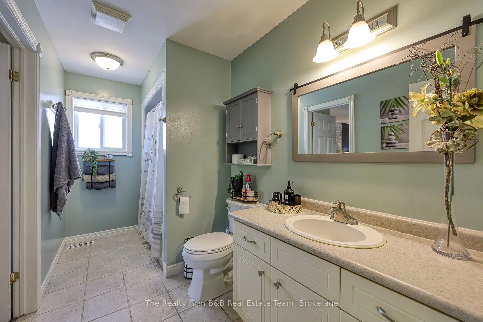 35 Blue Jay Boulevard