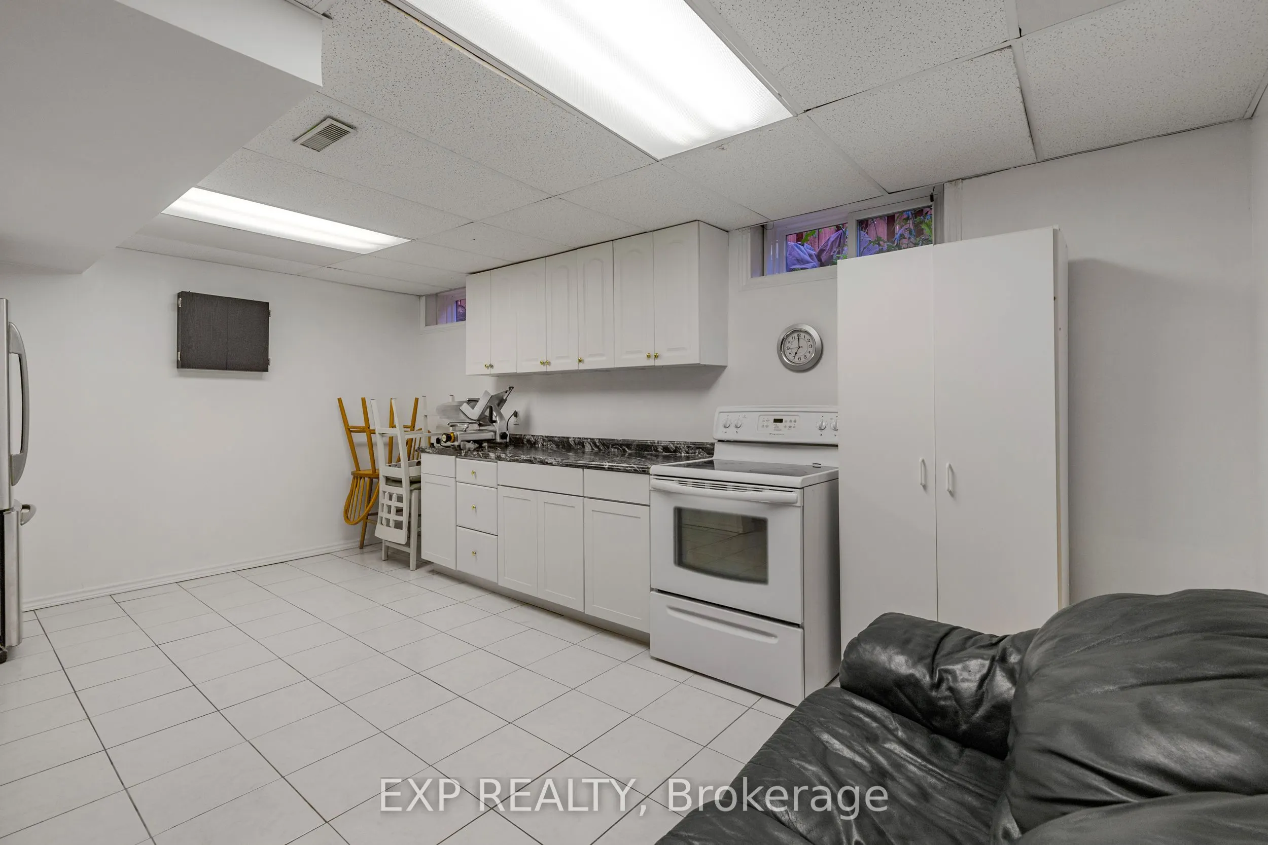 10 Vega Crescent