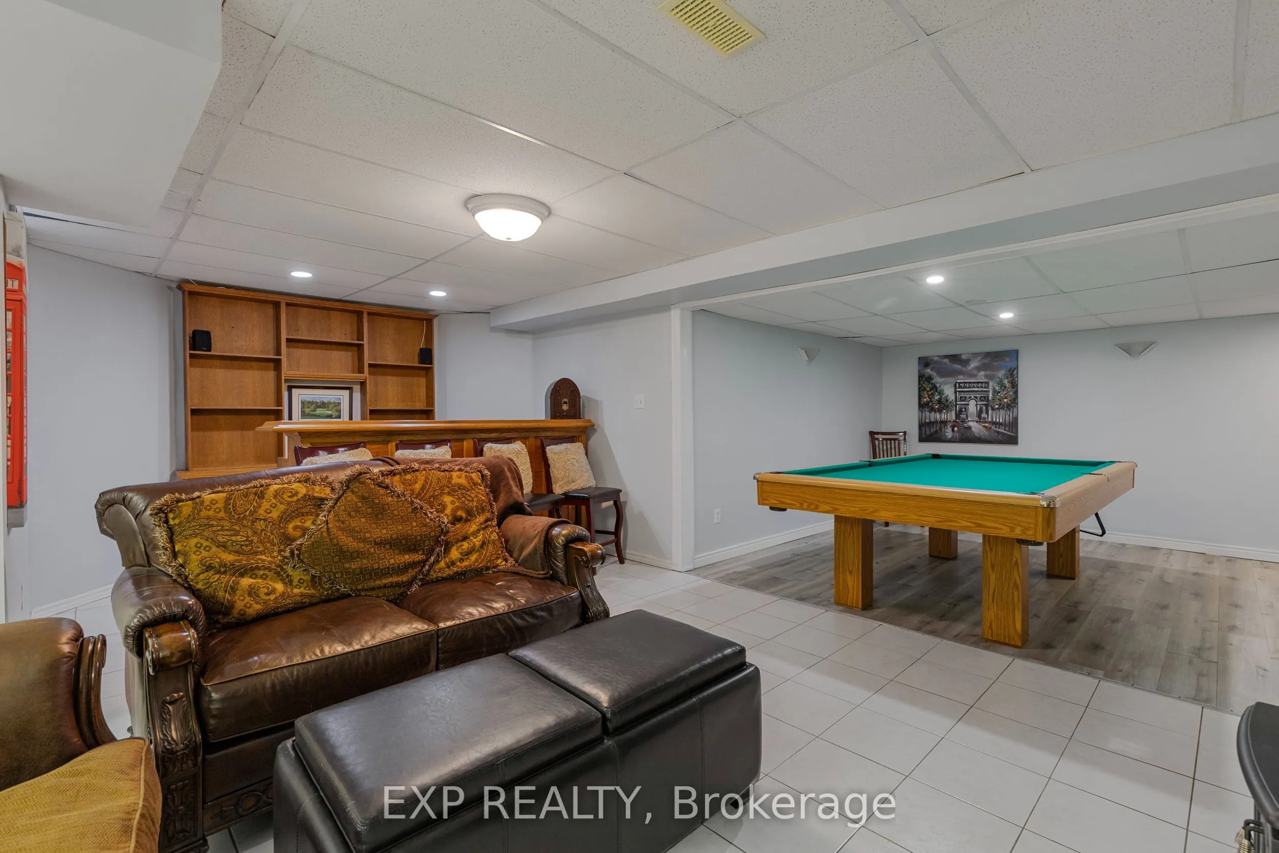 10 Vega Crescent