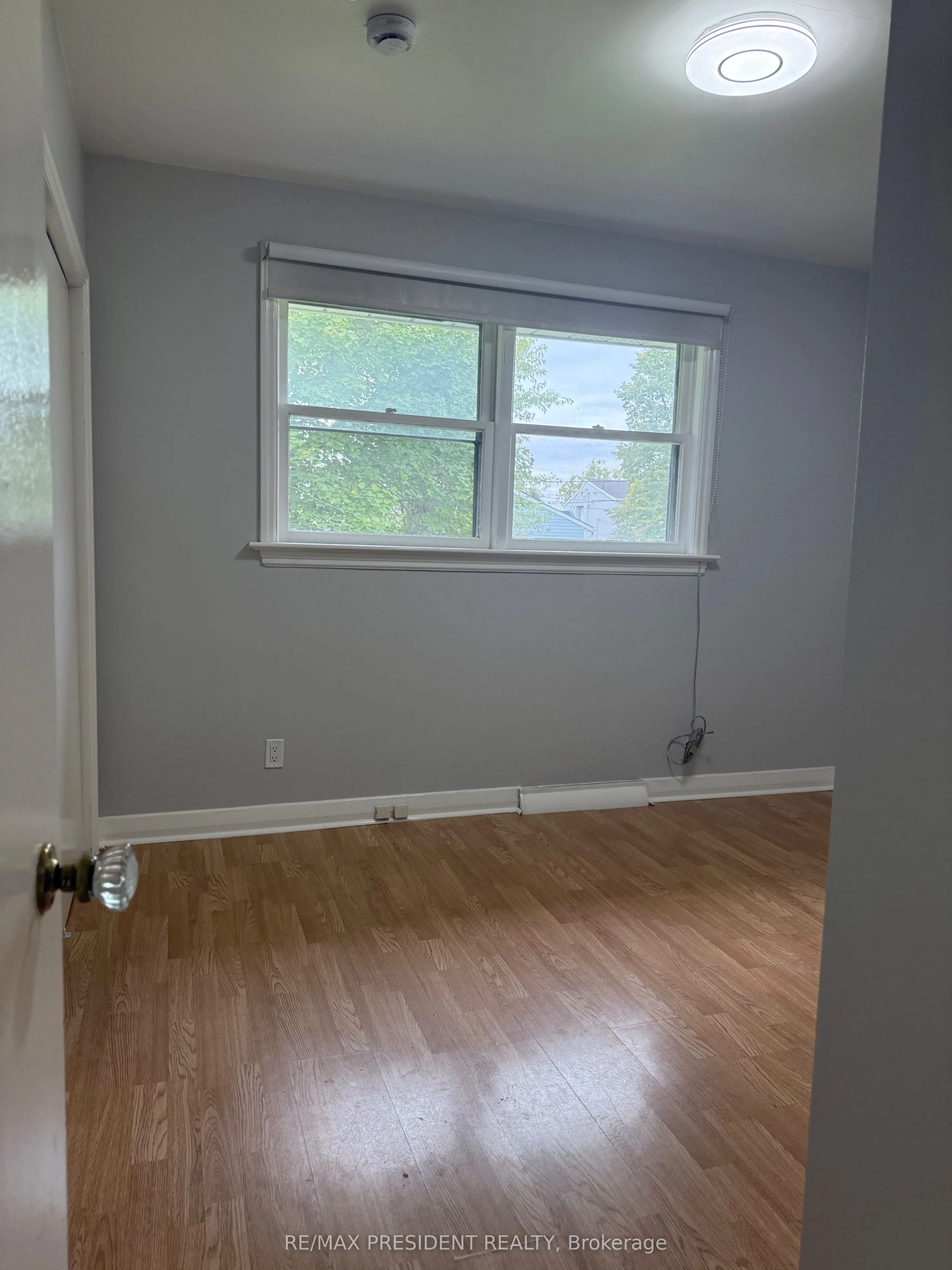 115 GOLDEN Boulevard