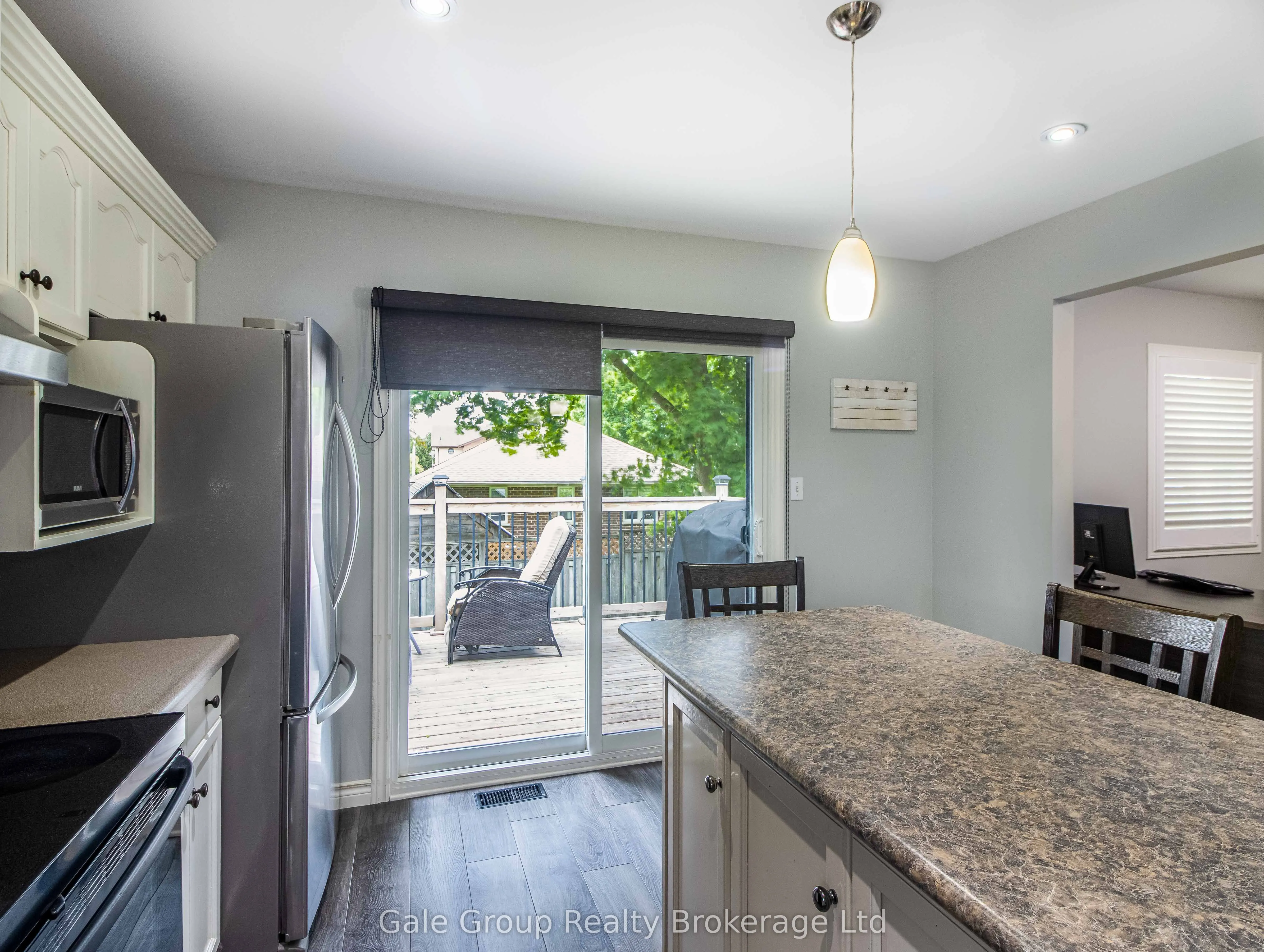 55 Sioux Crescent