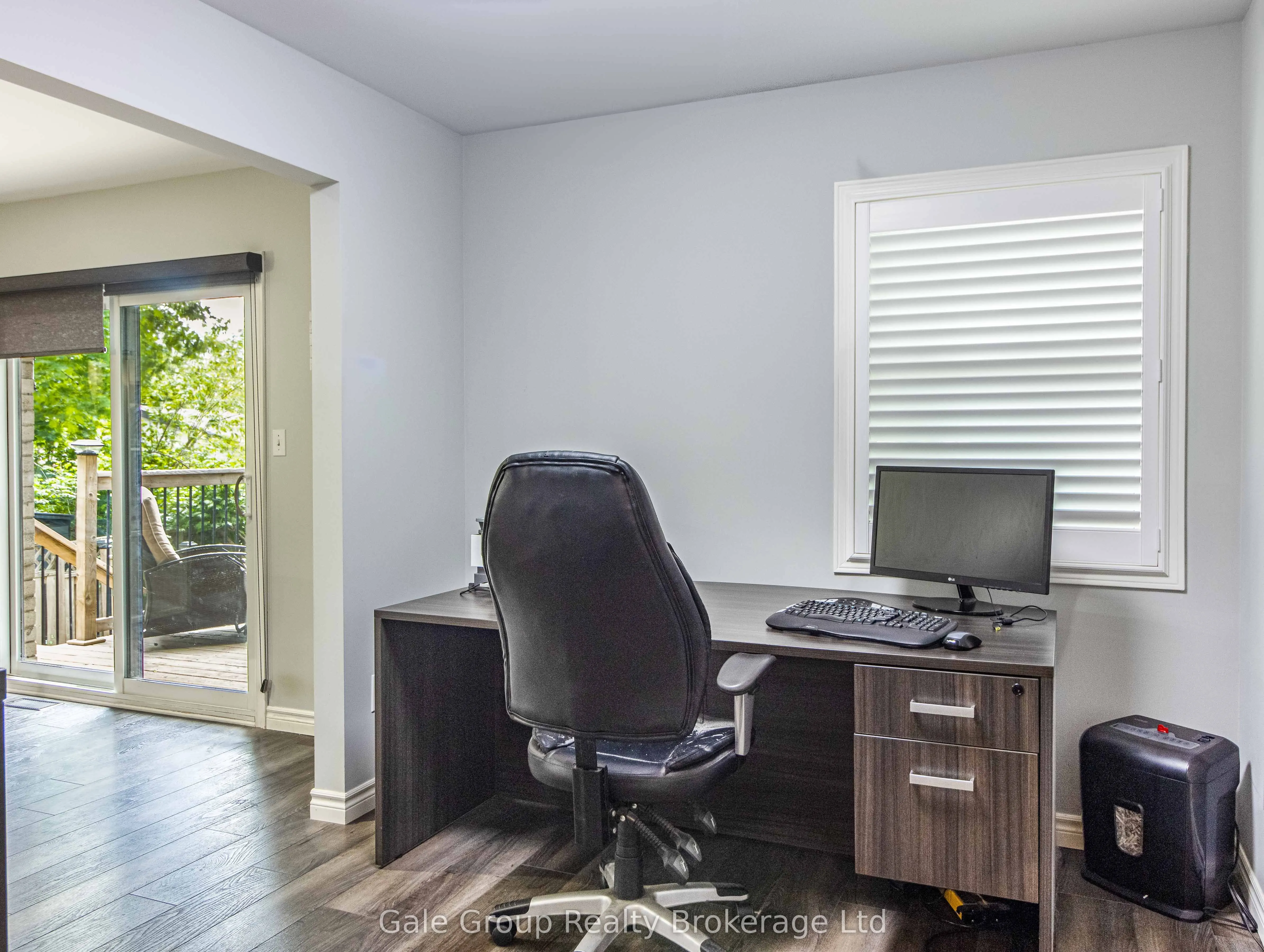 55 Sioux Crescent