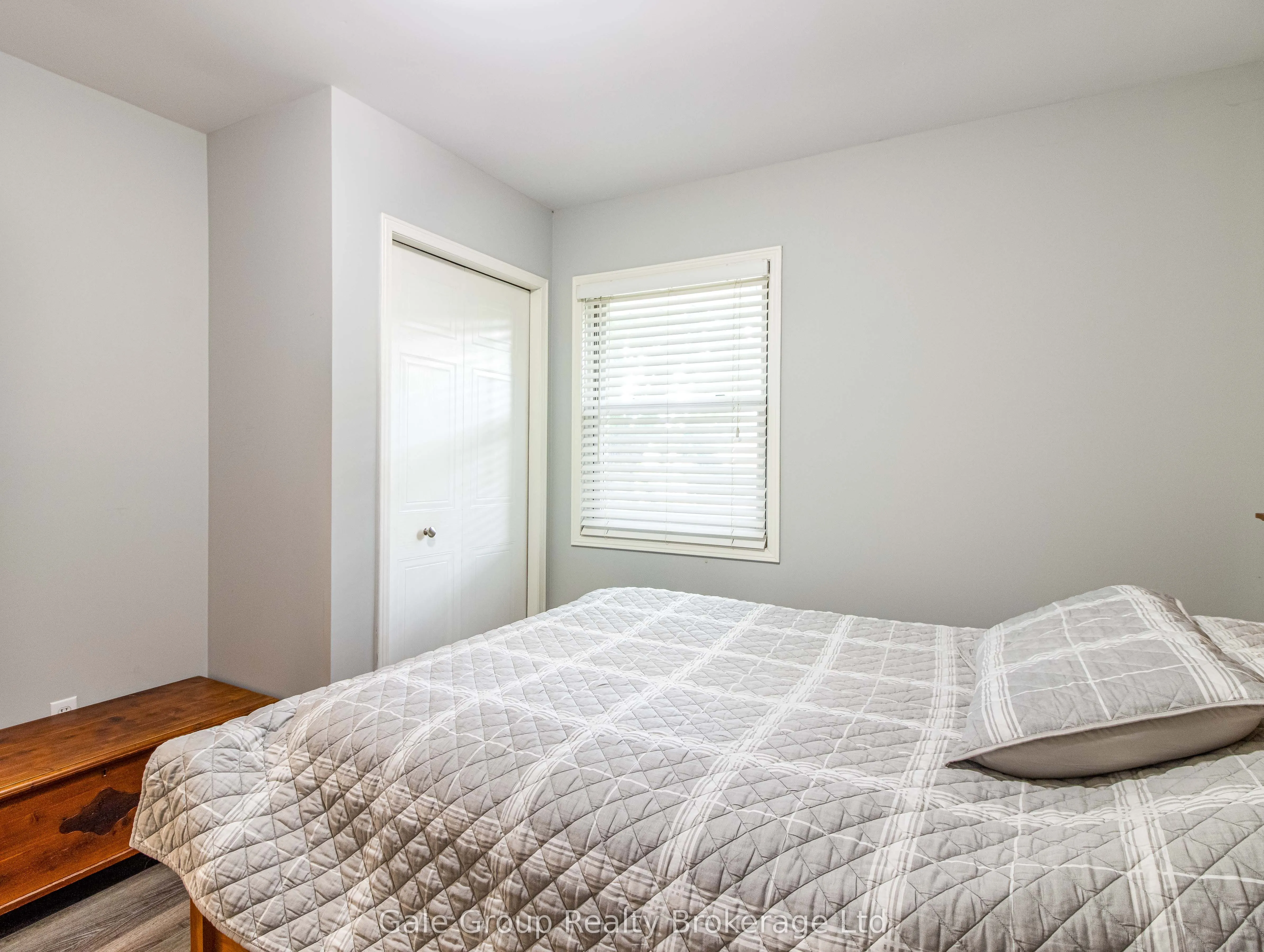 55 Sioux Crescent