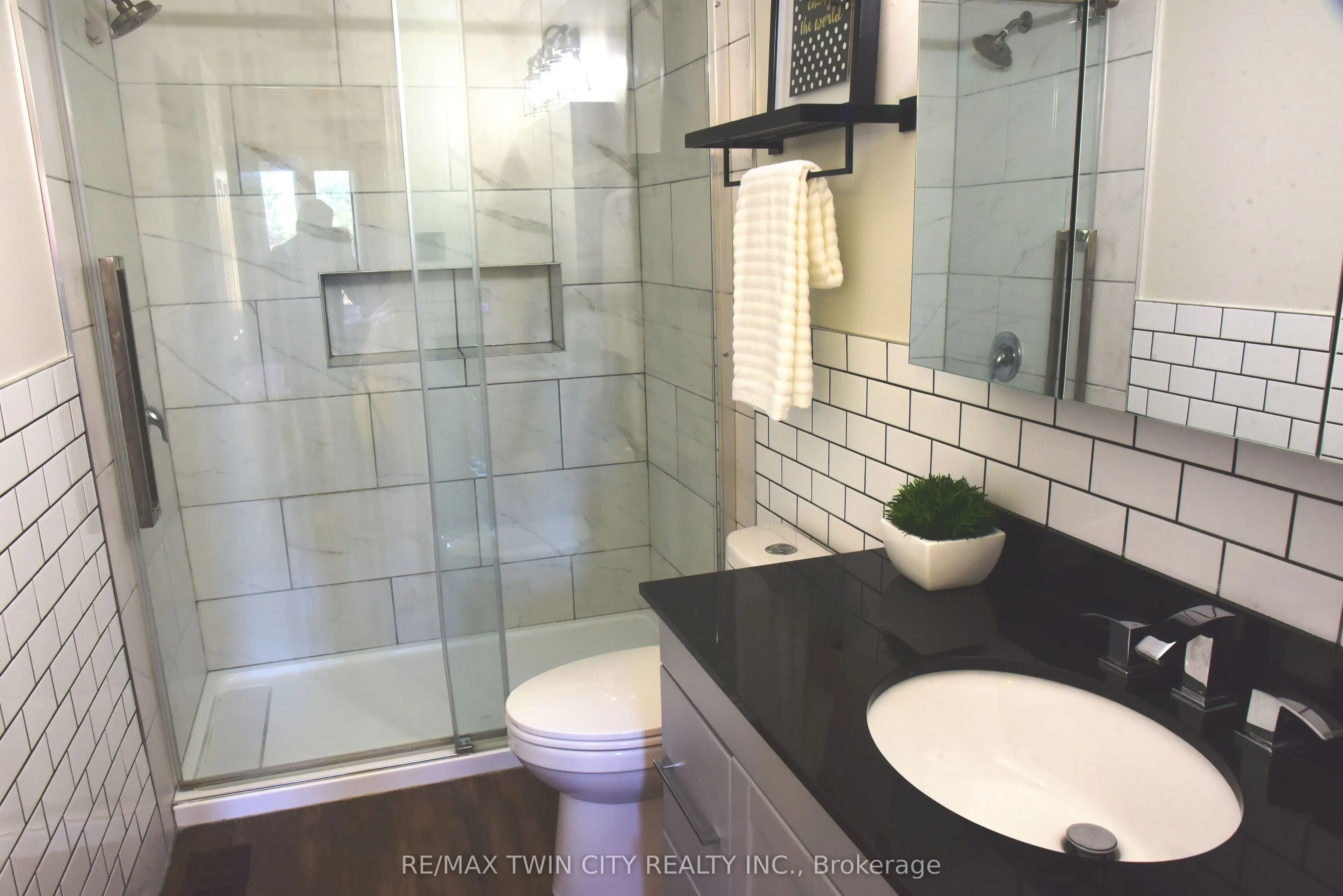 42 GREEN VALLEY Drive, #19