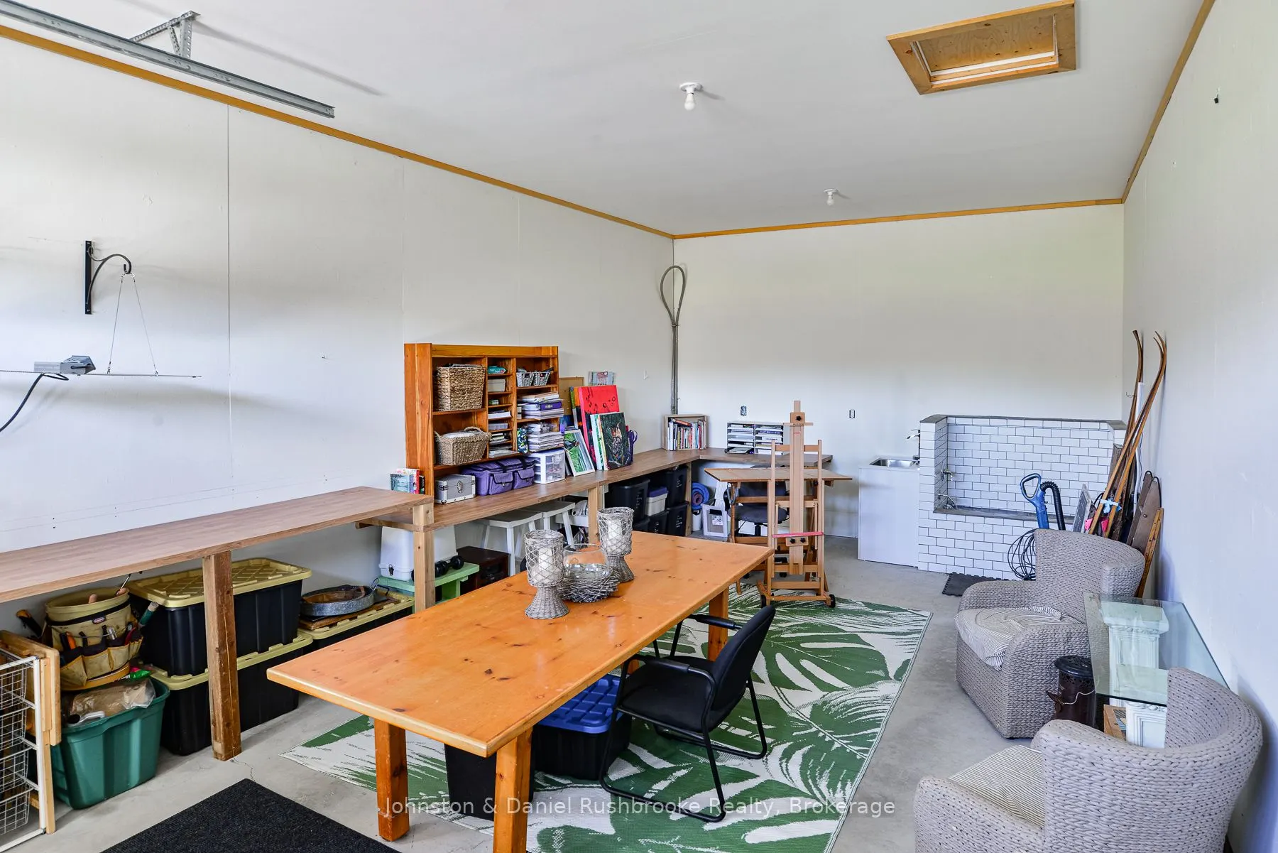 1422 Muskoka Rd 118 Road W
