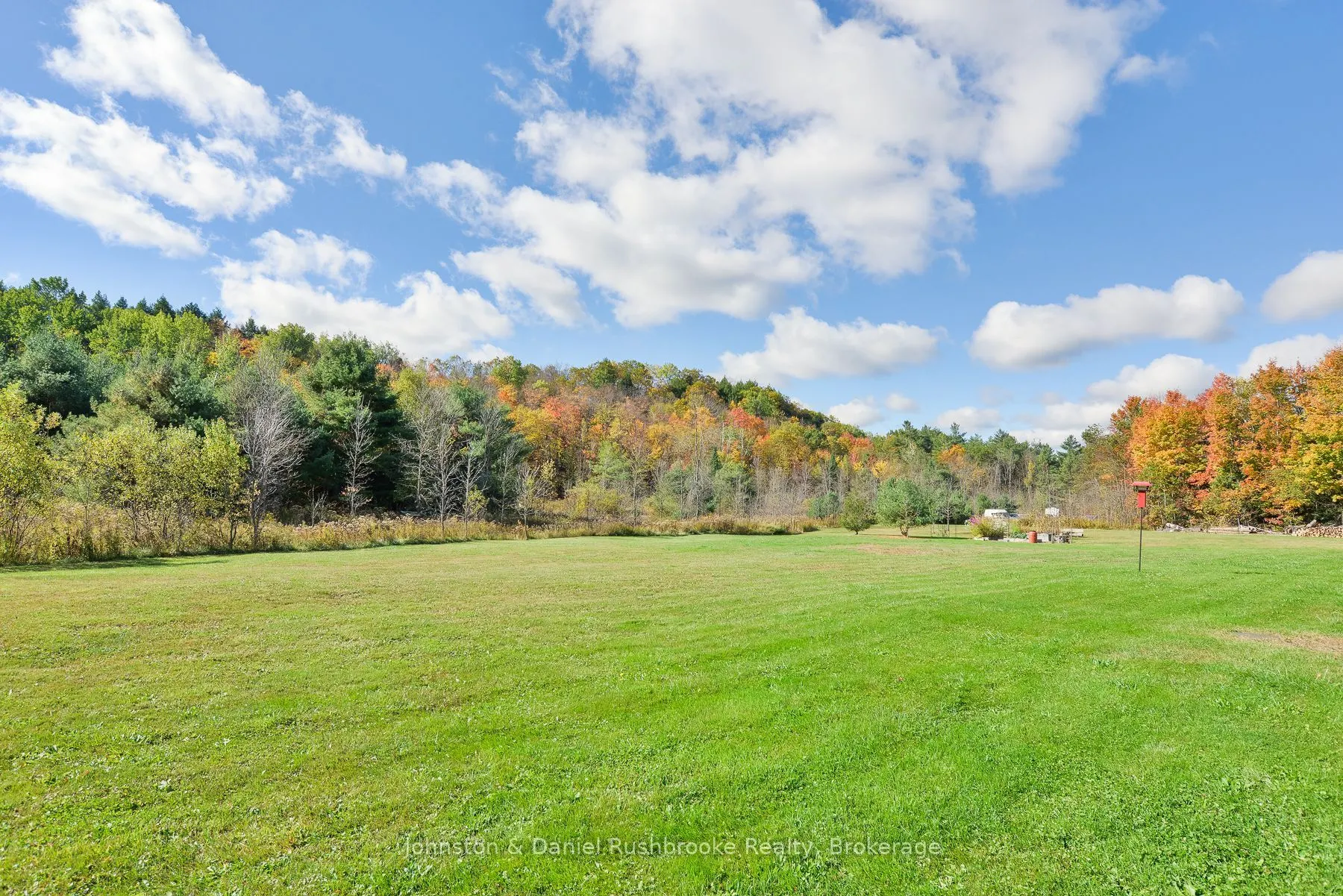 1422 Muskoka Rd 118 Road W