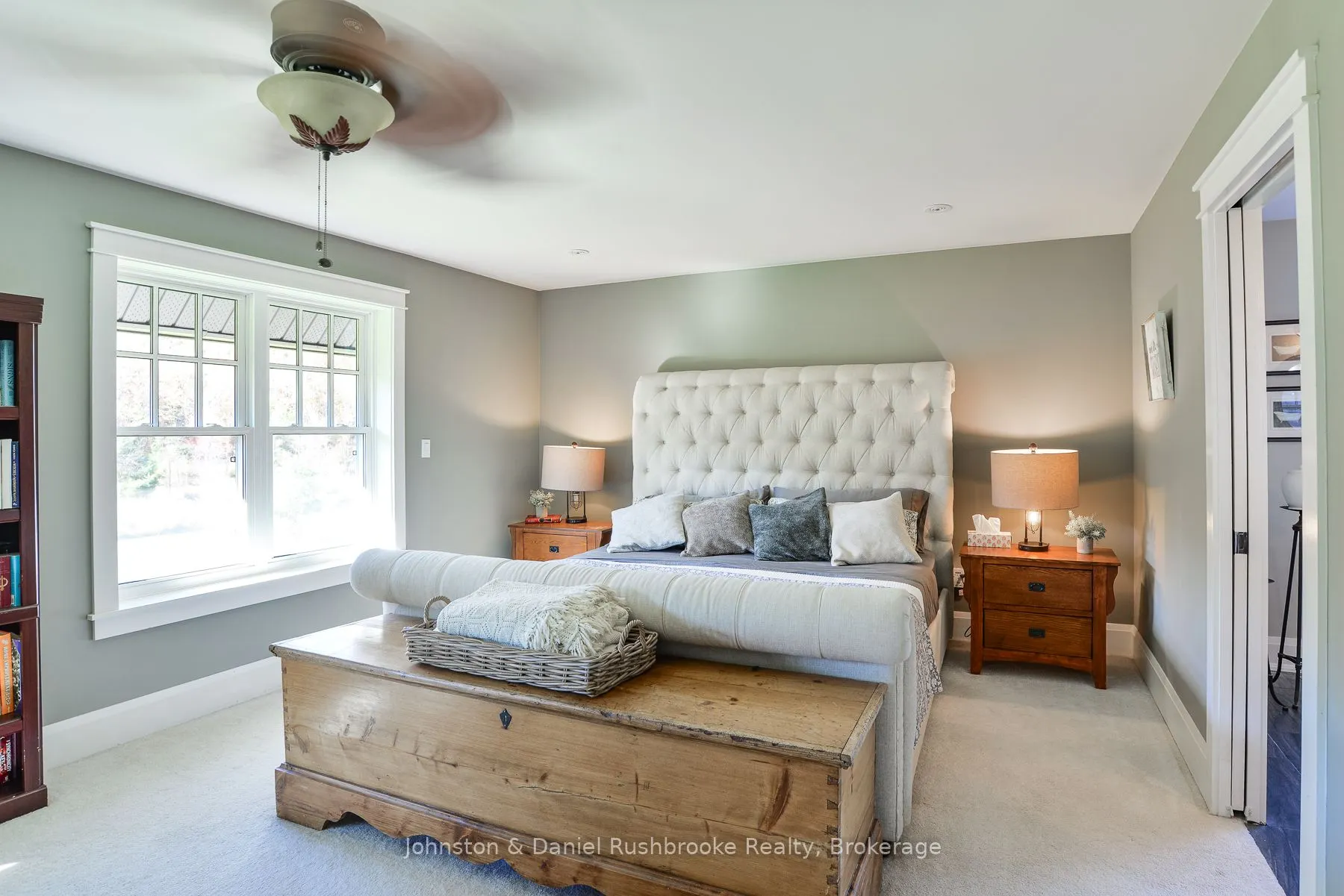1422 Muskoka Rd 118 Road W