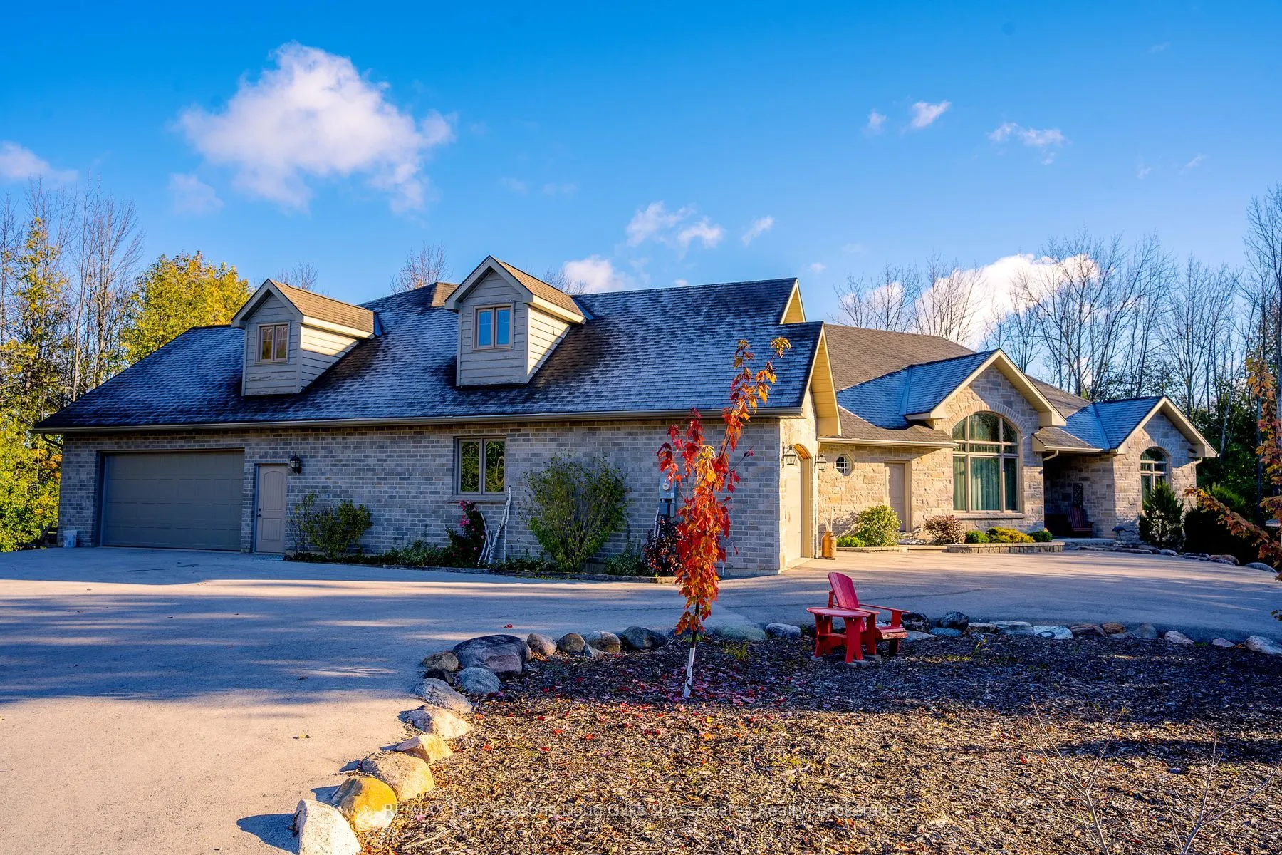 135 Algonquin Drive