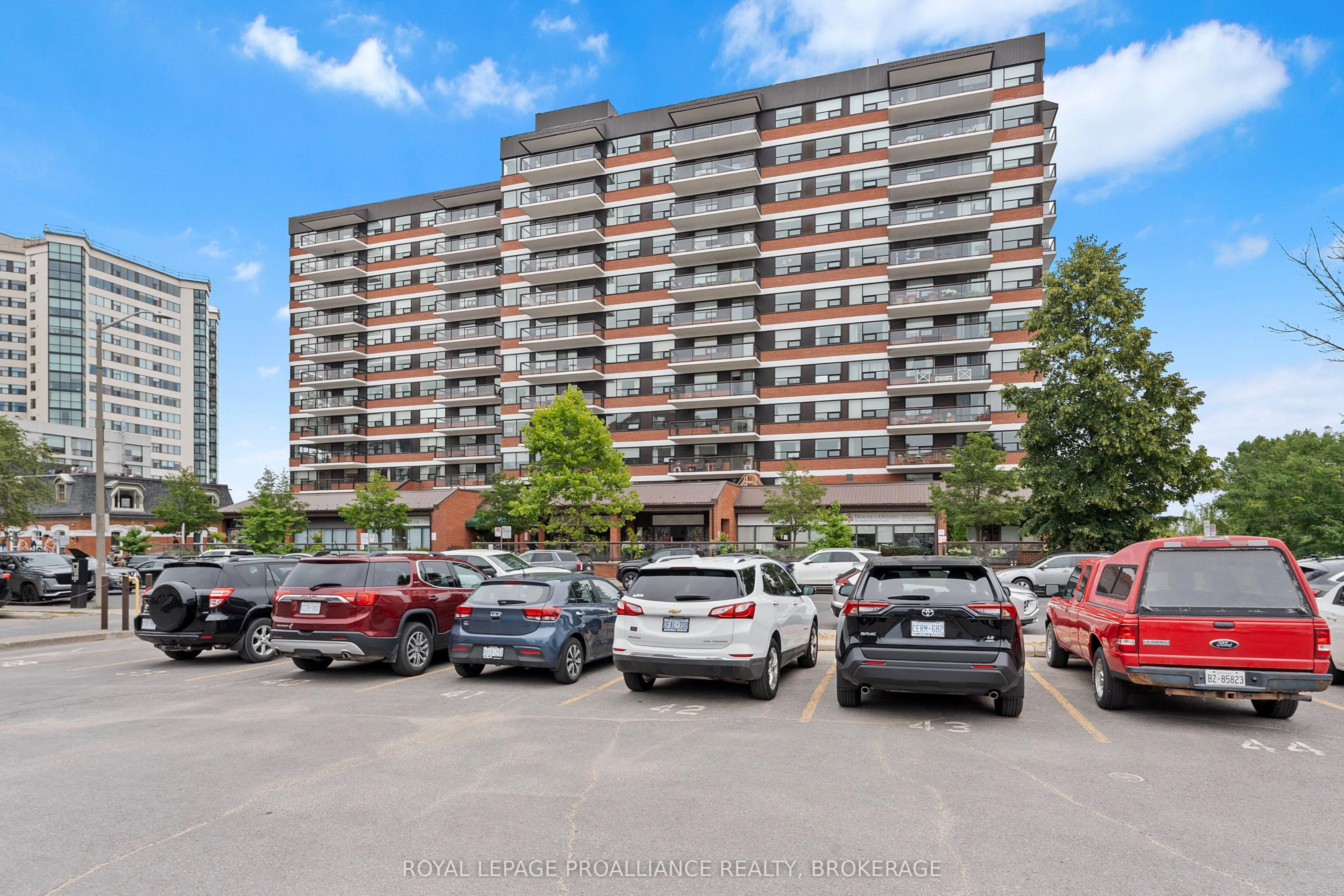 165 Ontario Street, #701