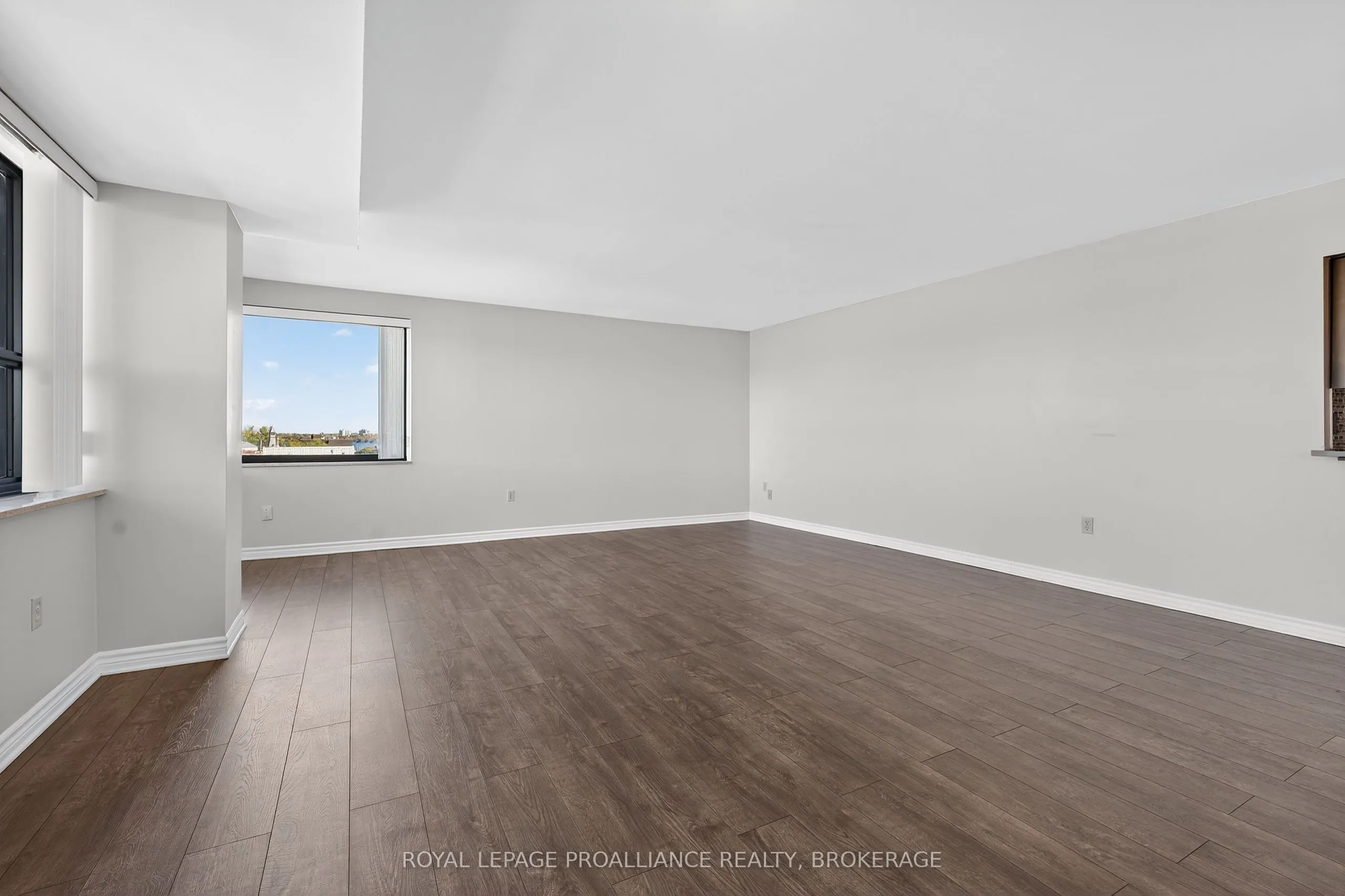 165 Ontario Street, #701