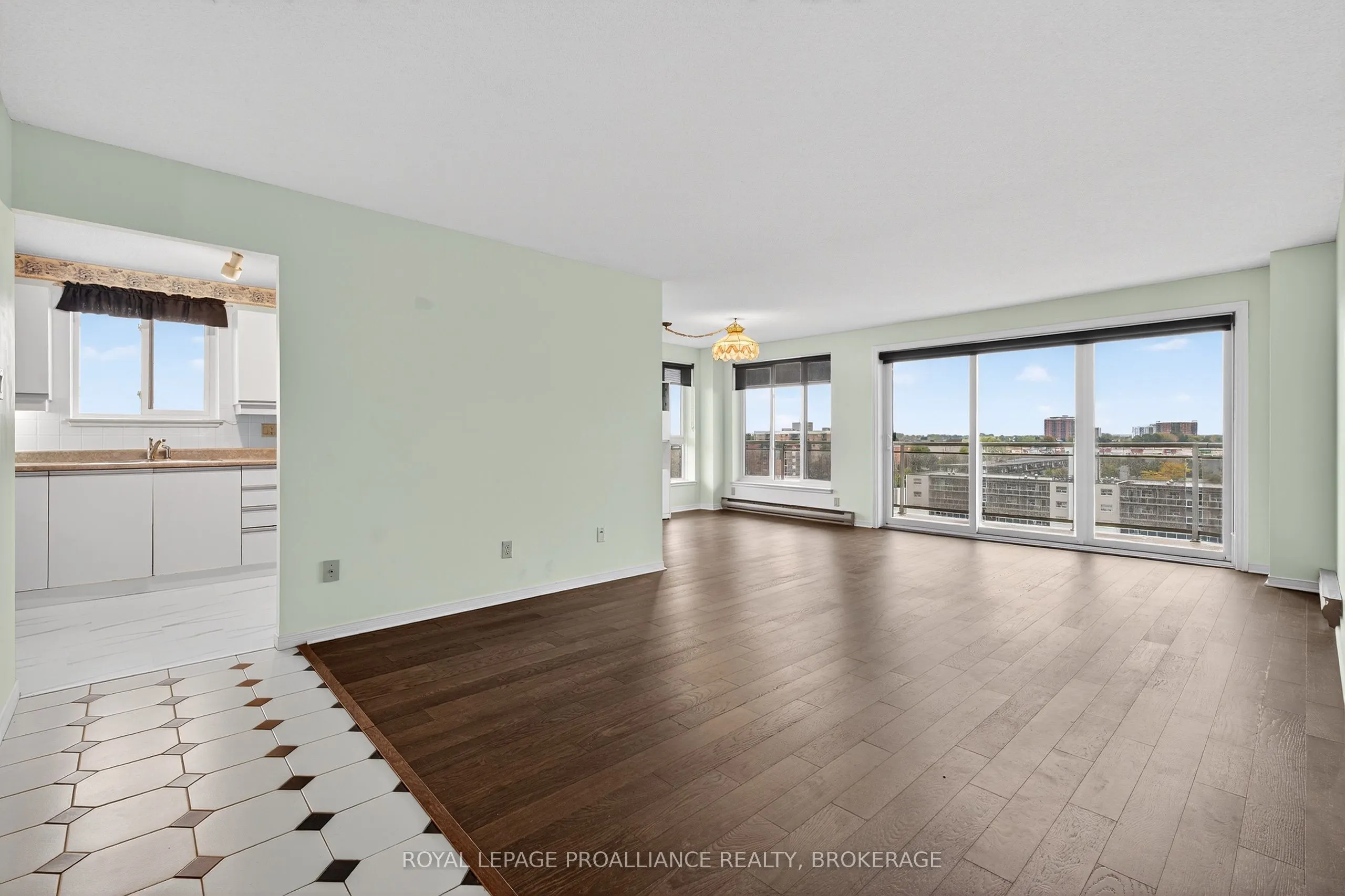 257 Bath Road, #1006