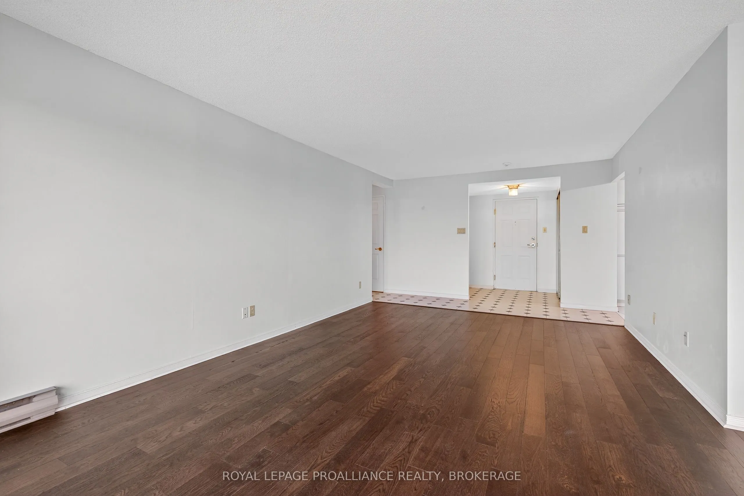 257 Bath Road, #1006
