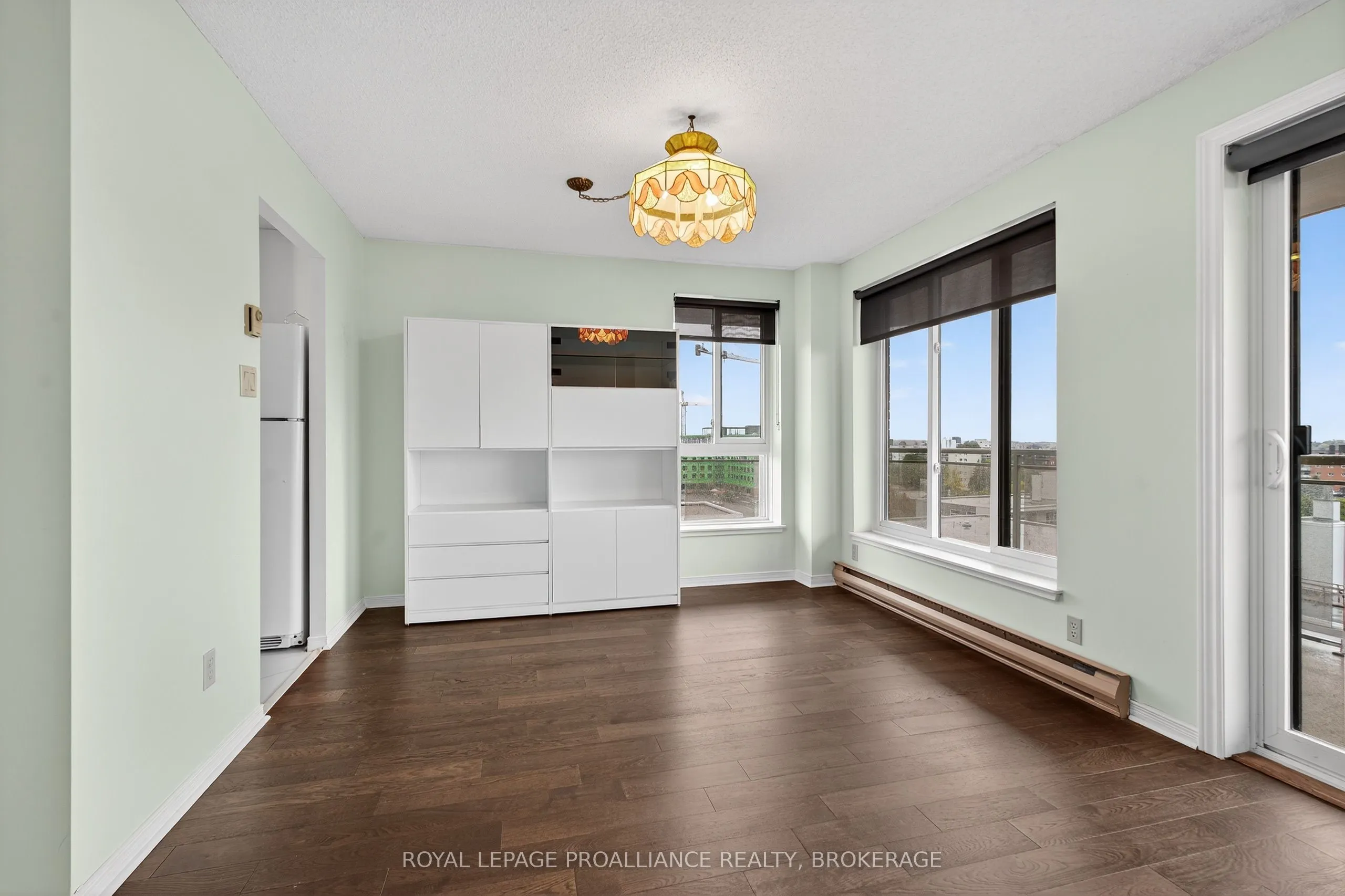 257 Bath Road, #1006