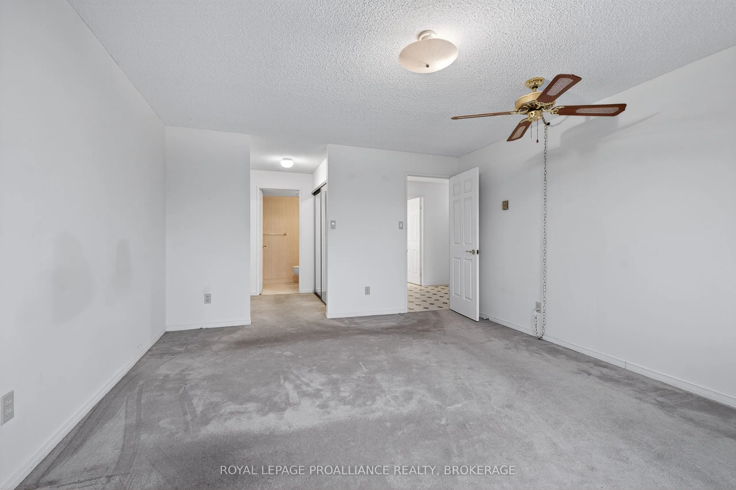257 Bath Road, #1006