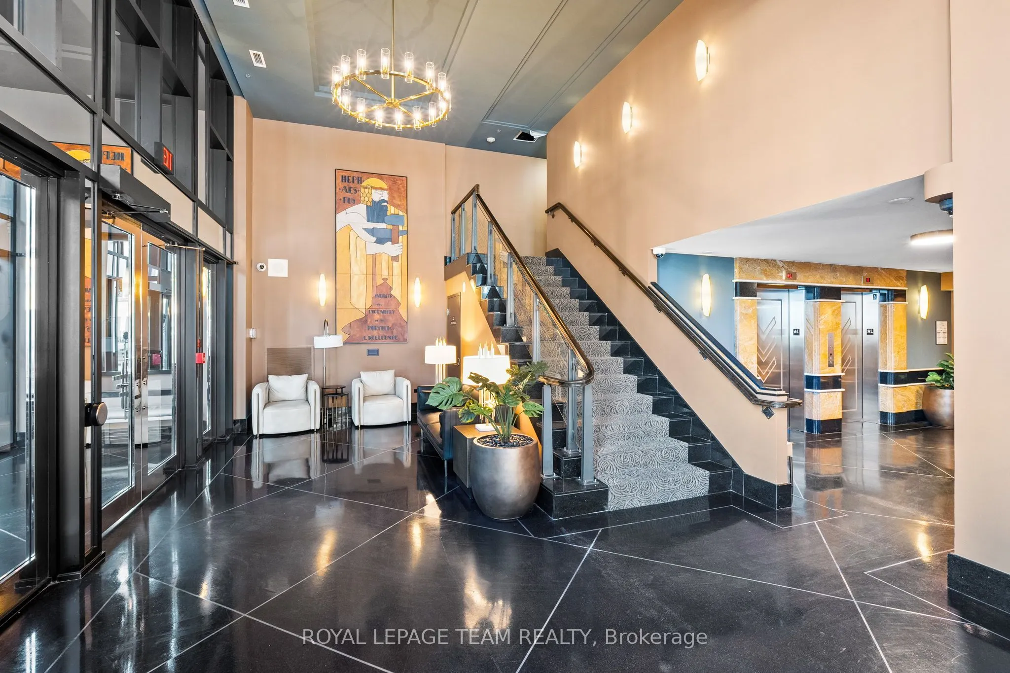 245 Kent Street, #407
