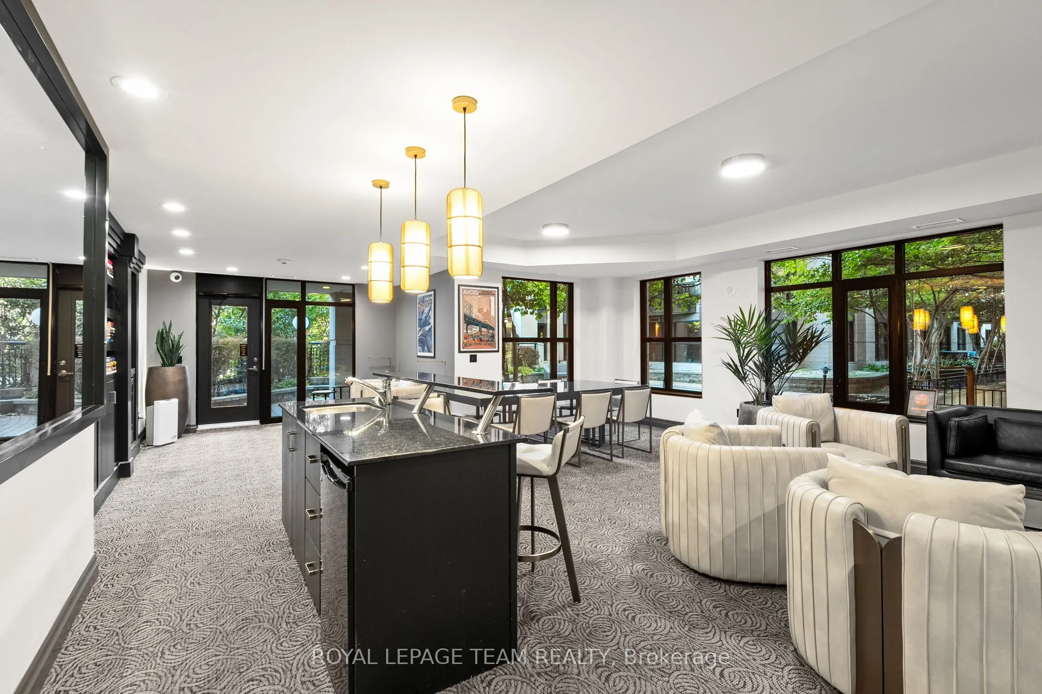 245 Kent Street, #407