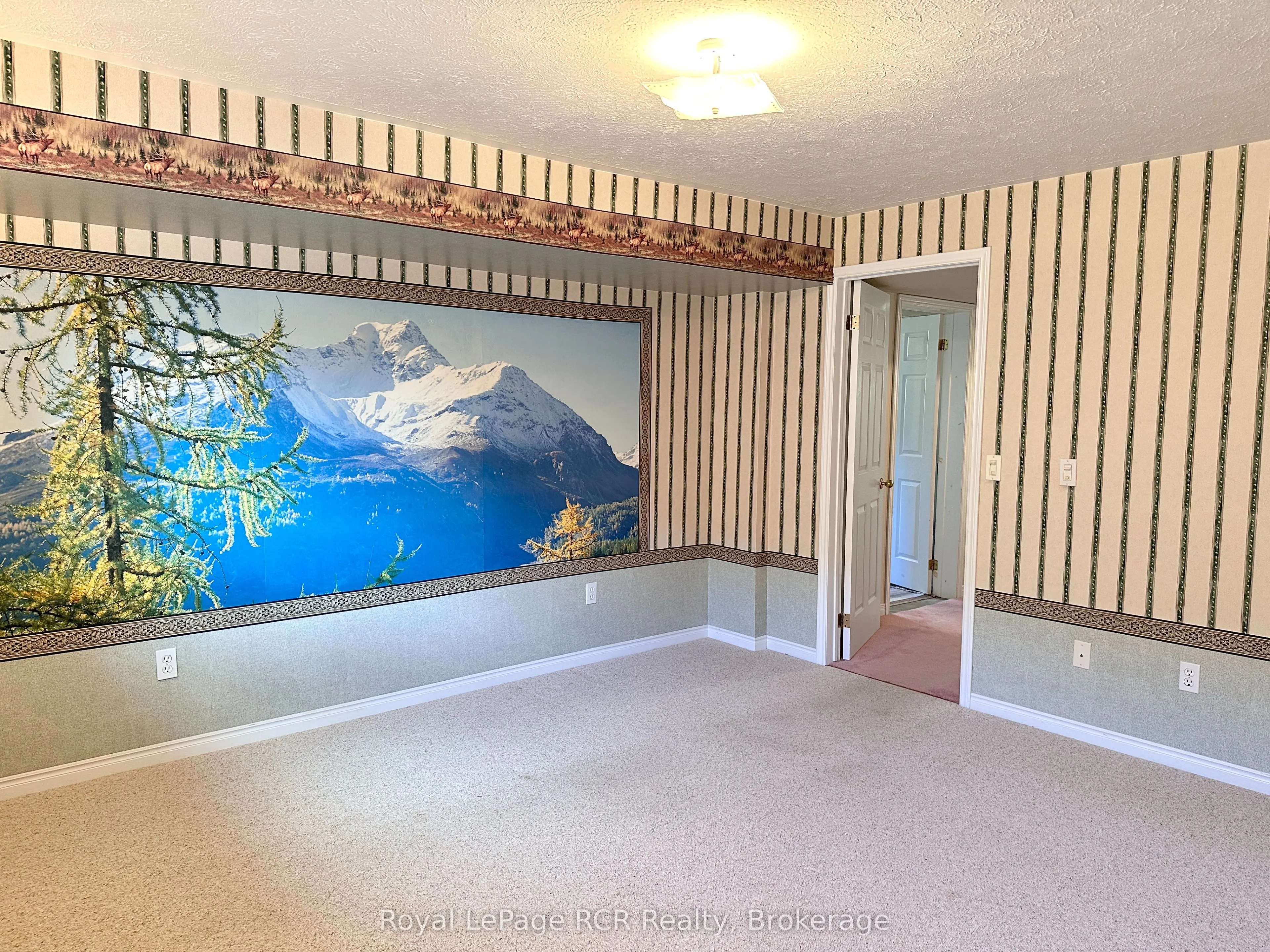218 4th Street Crescent