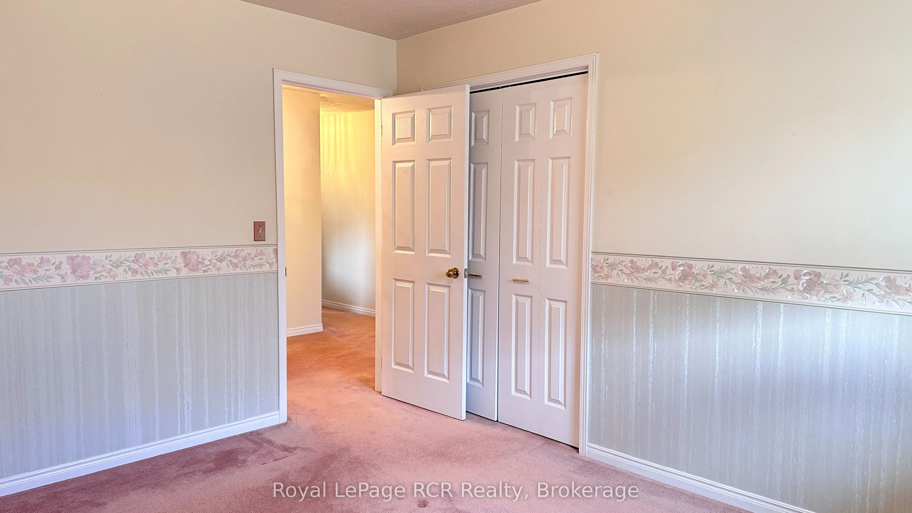 218 4th Street Crescent