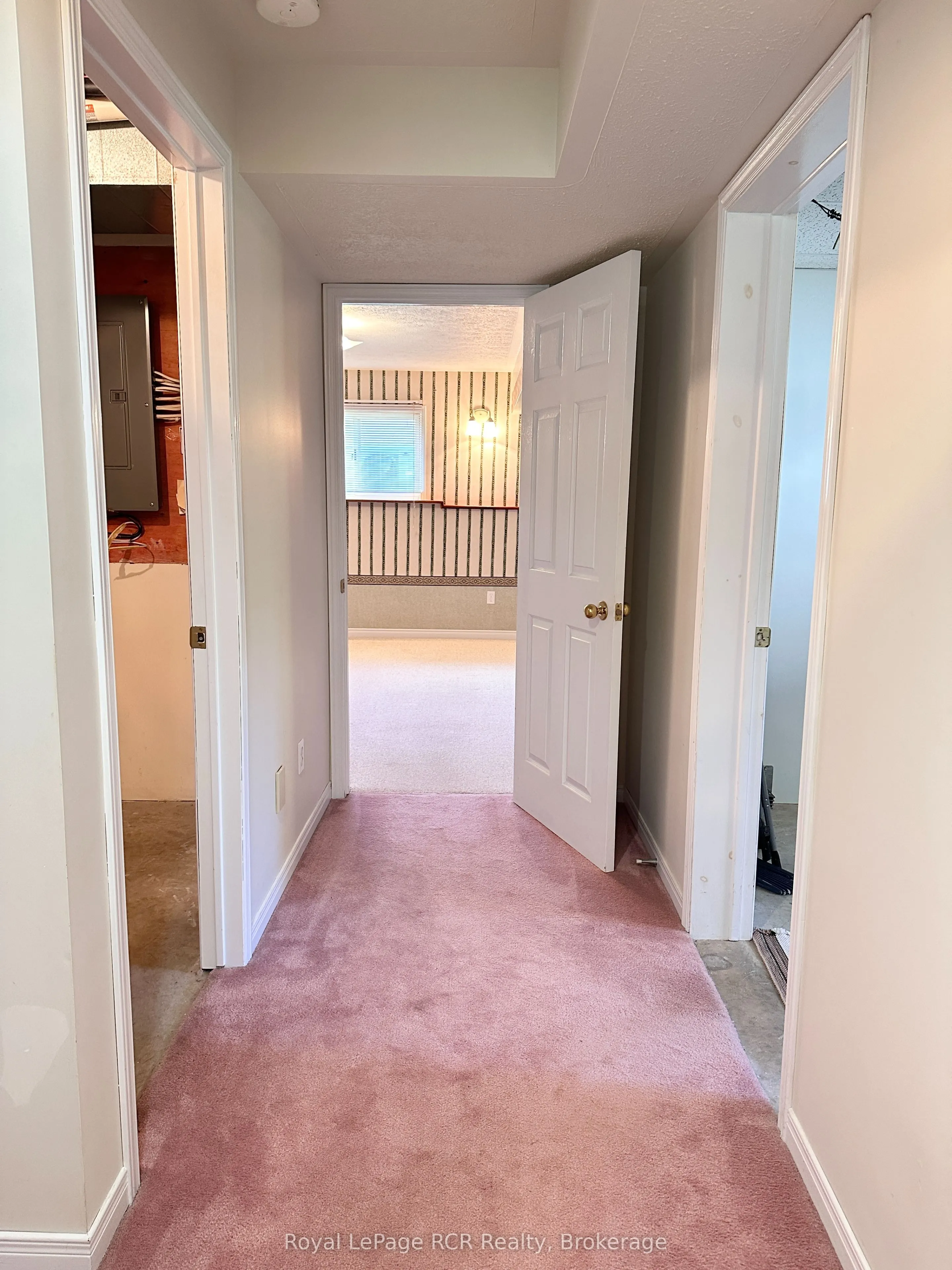 218 4th Street Crescent