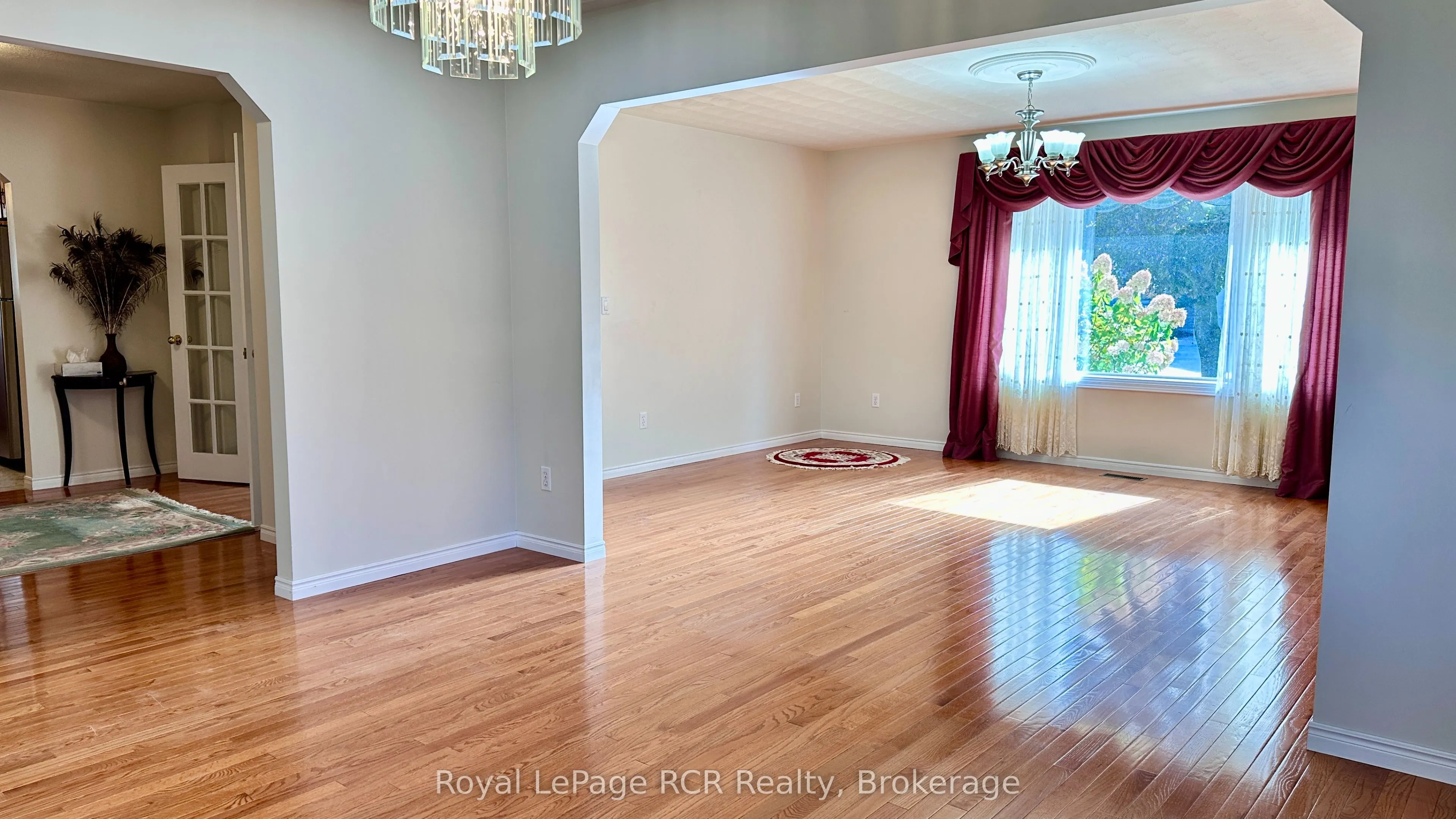 218 4th Street Crescent