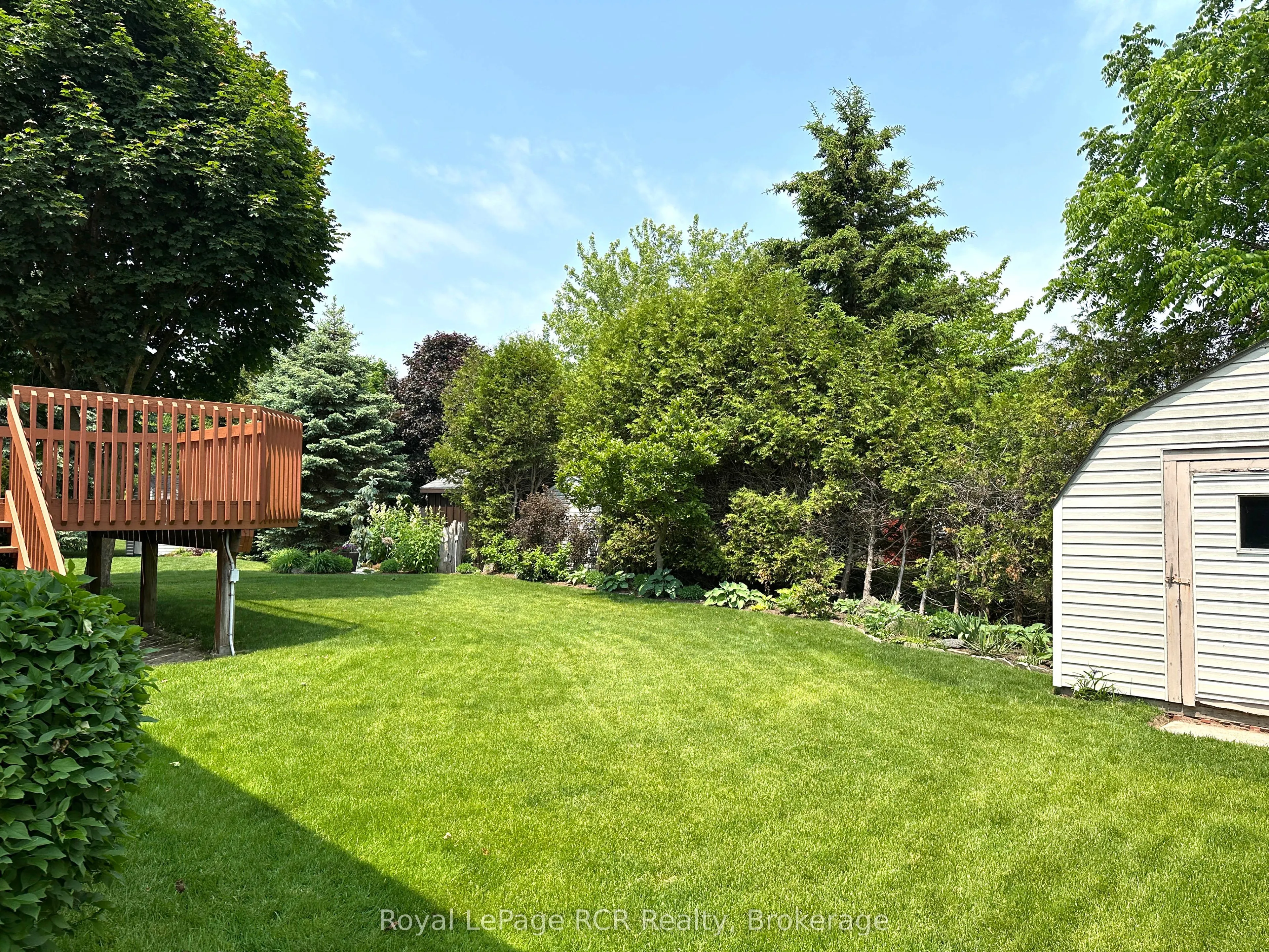 218 4th Street Crescent