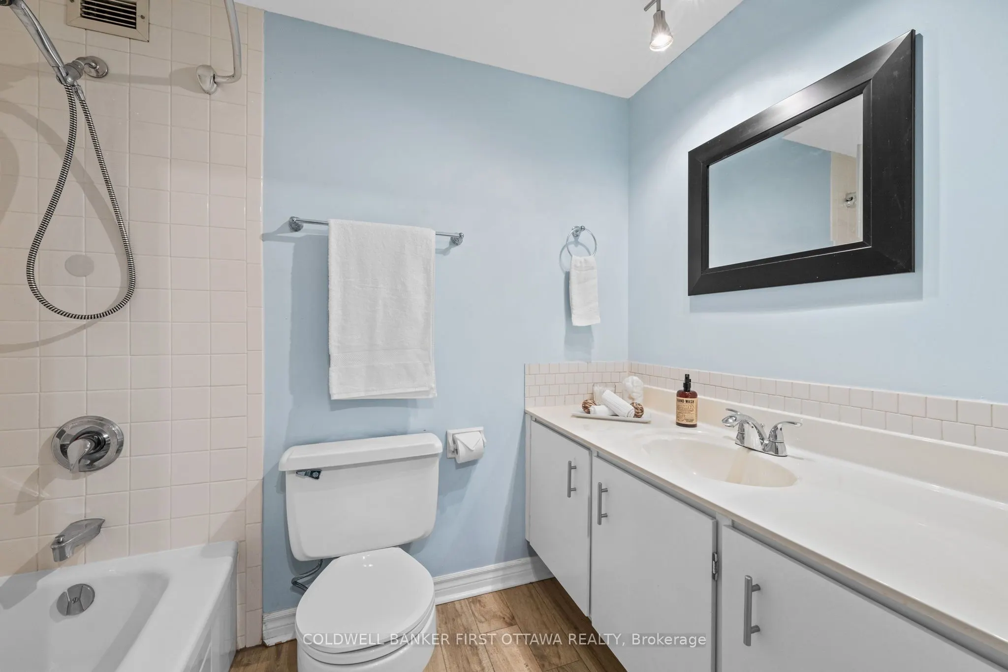 1505 Baseline Road, #913