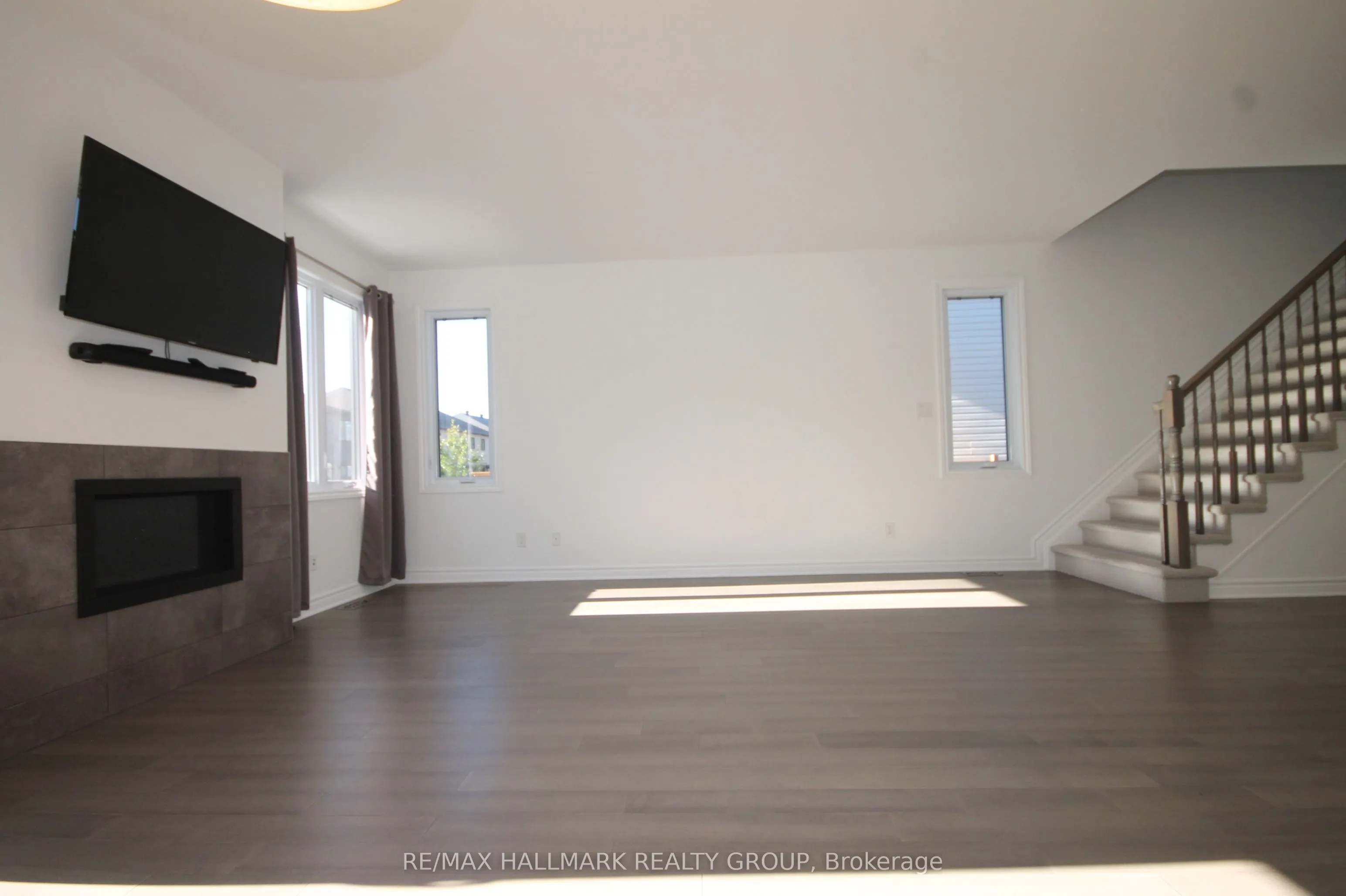 280 Munro Street