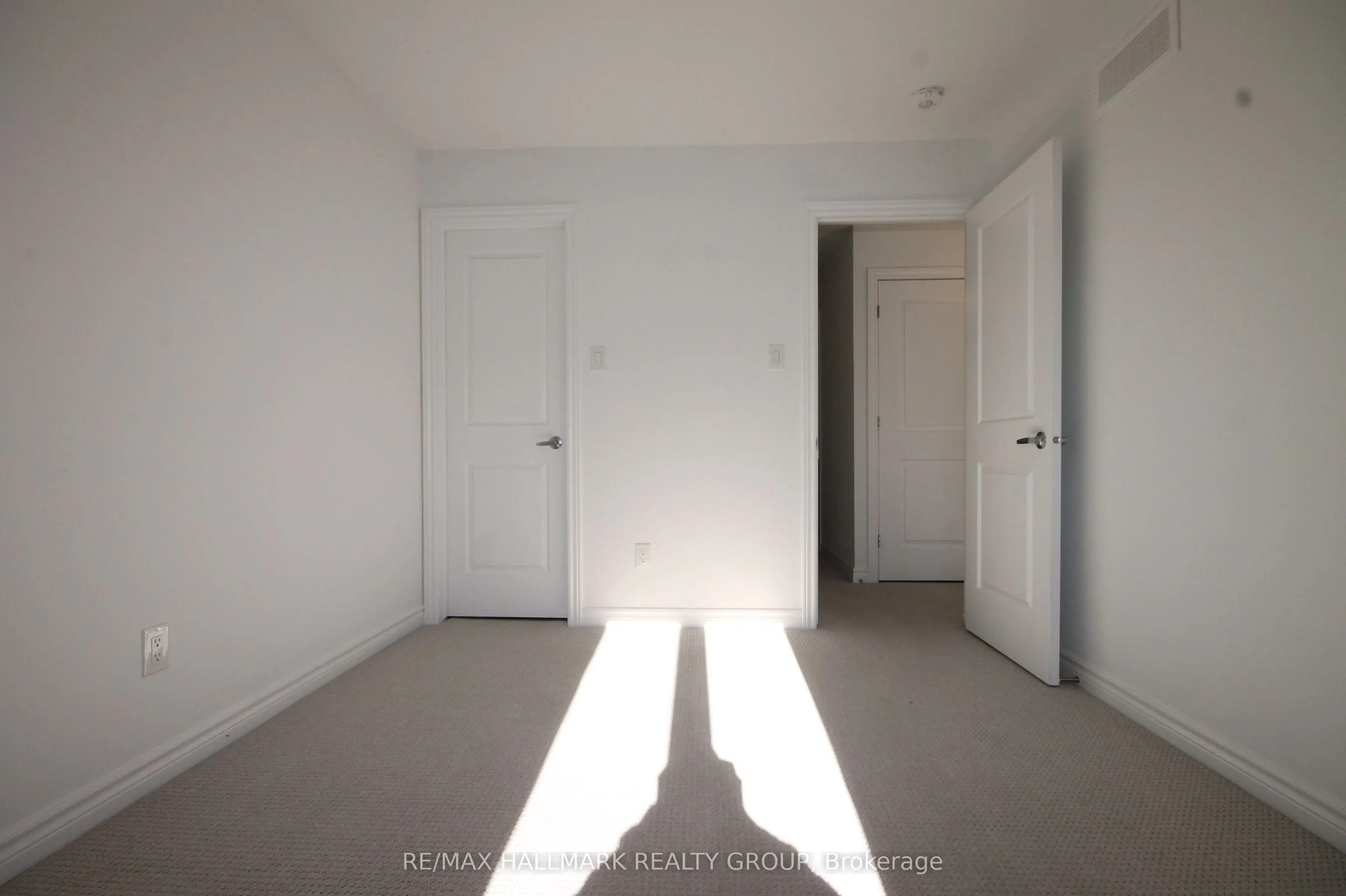 280 Munro Street