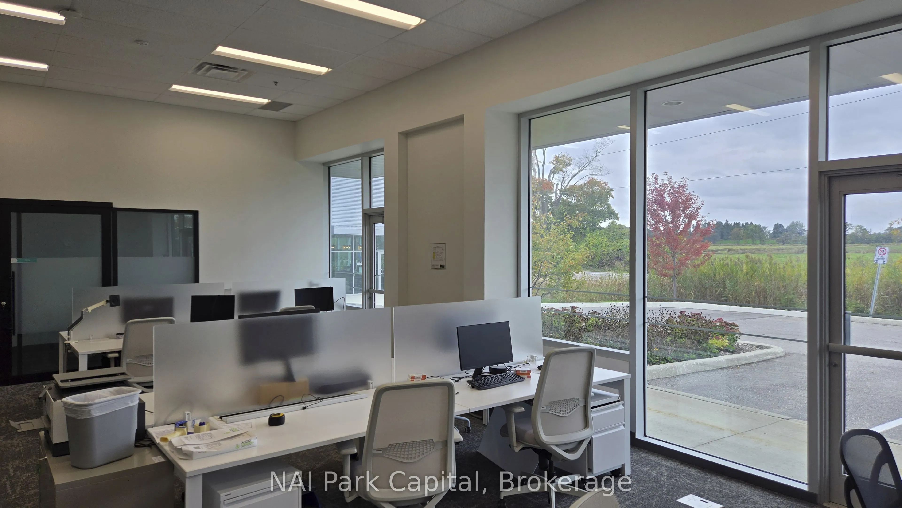 590 Hanlon Creek Boulevard, #9
