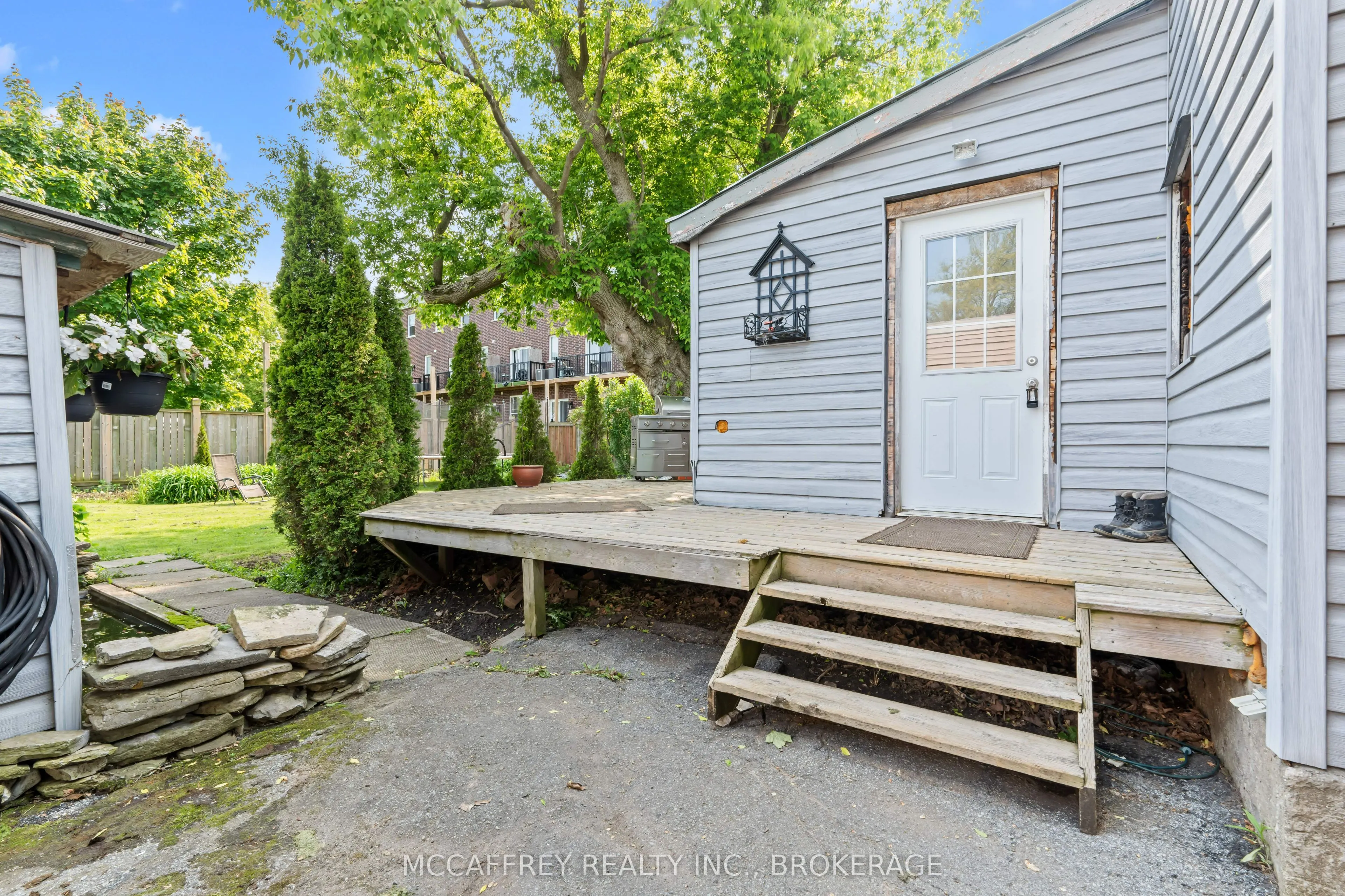 120 Baiden Street