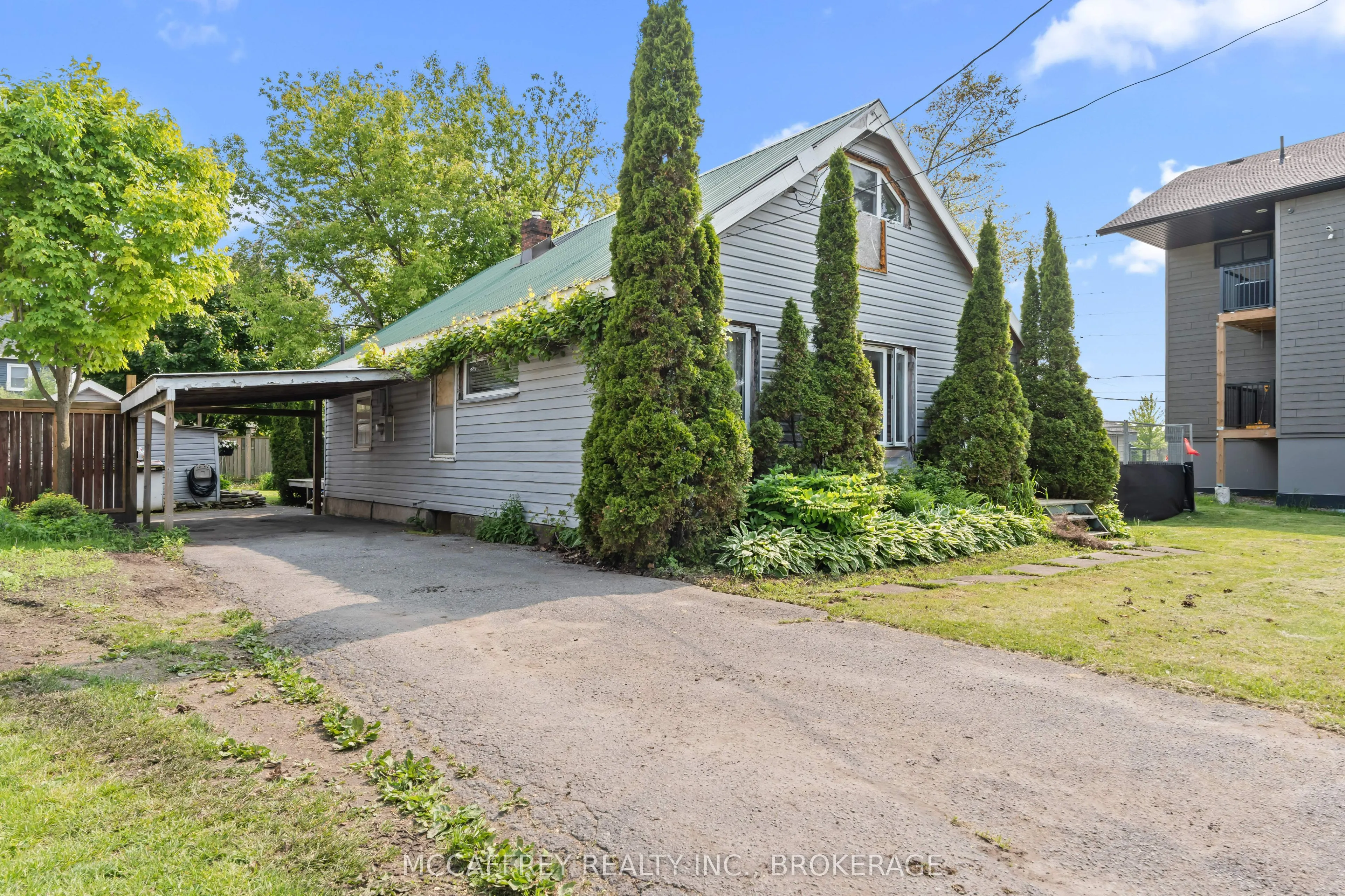 120 Baiden Street