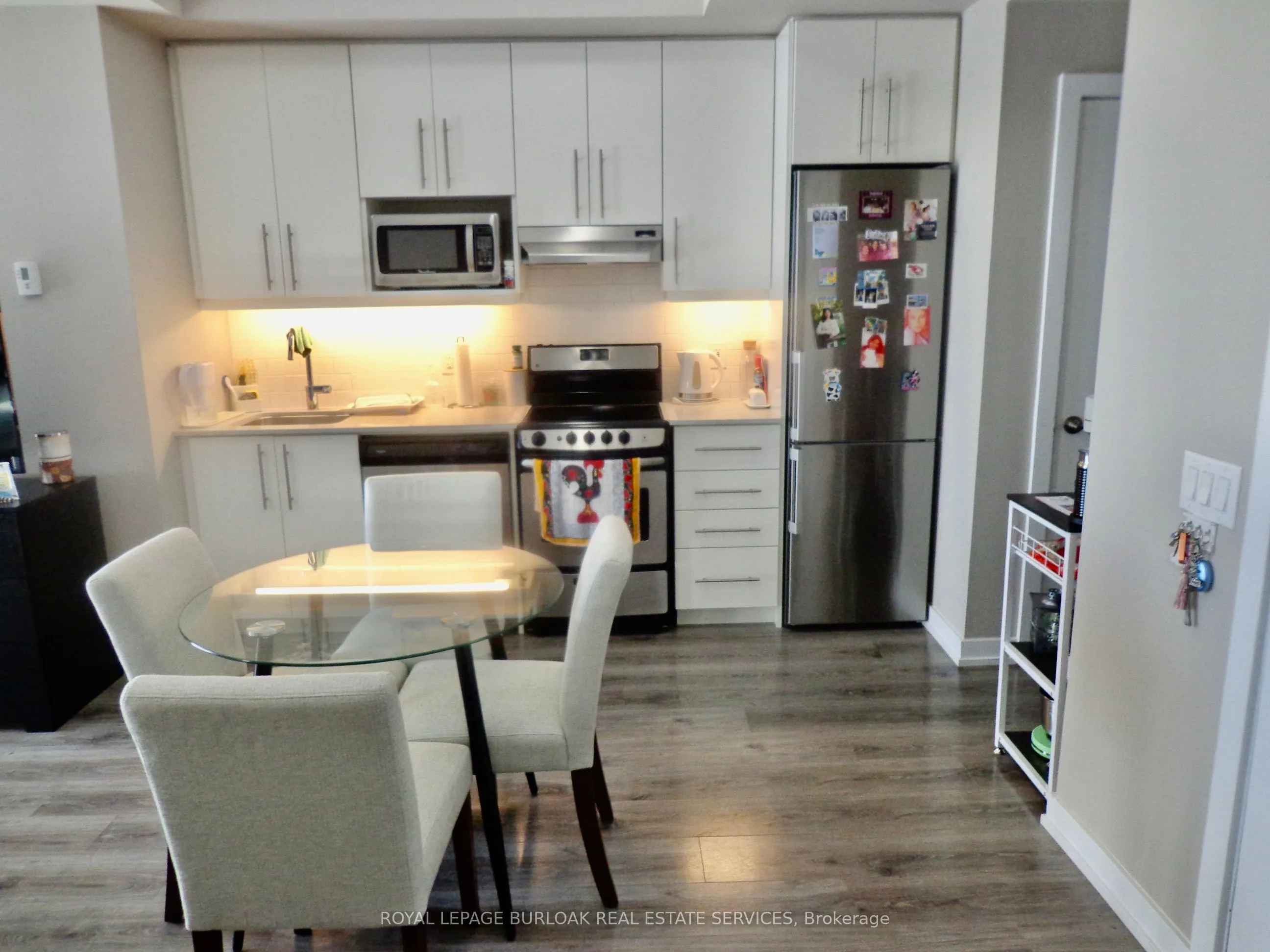 40 Esplanade Lane, #507