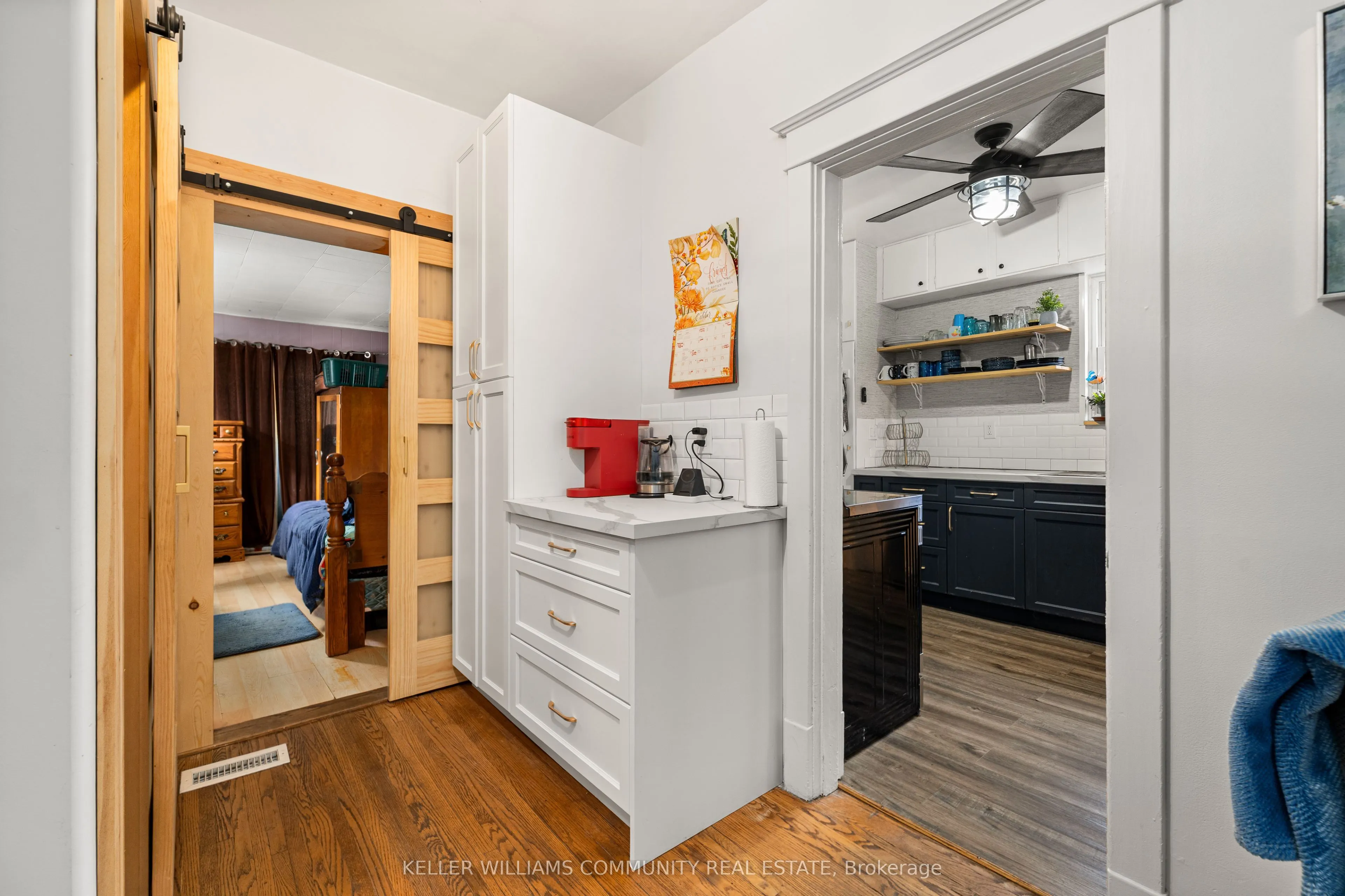 112 Lansdowne Street W