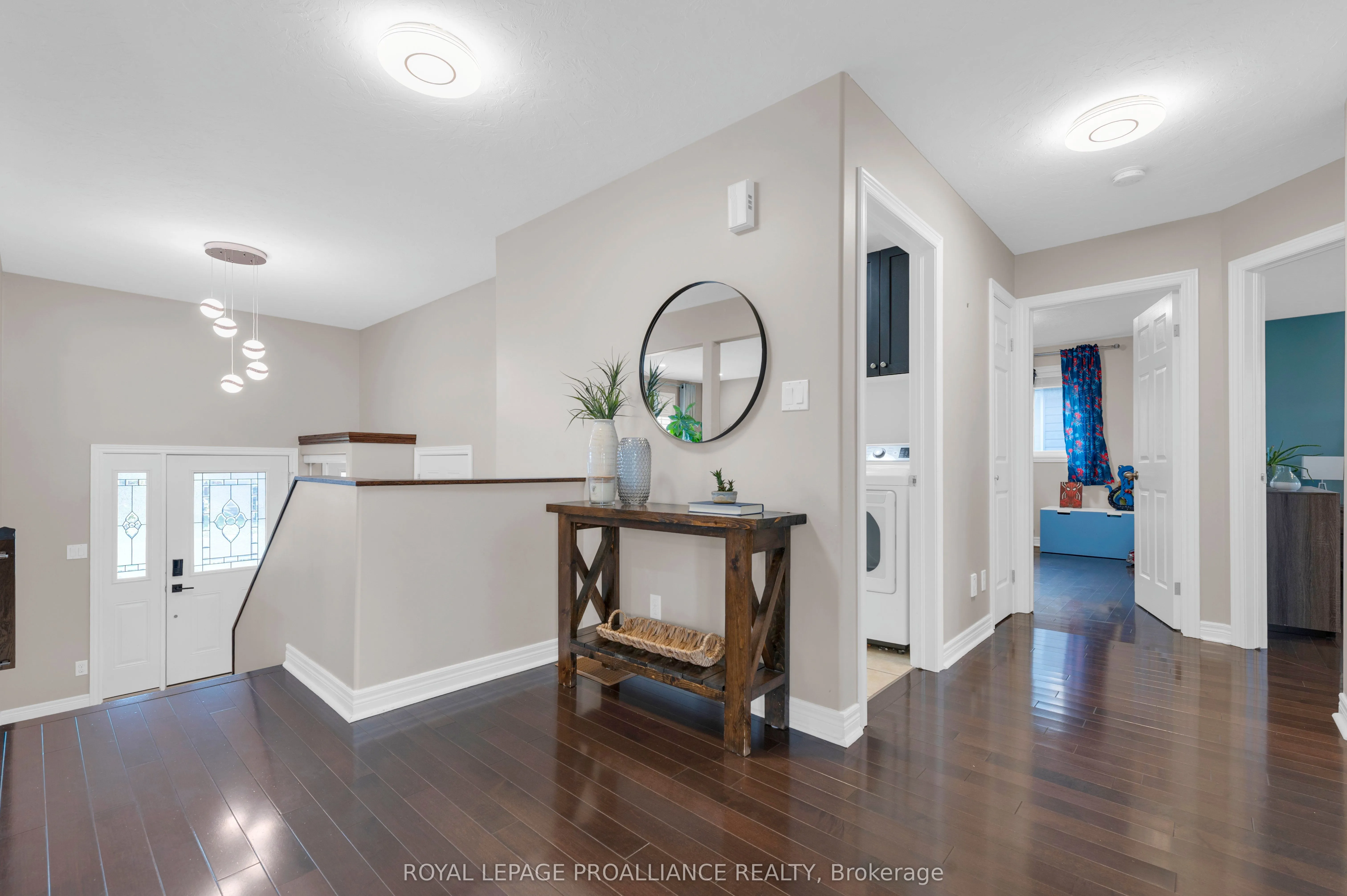 18 Fox Den Drive