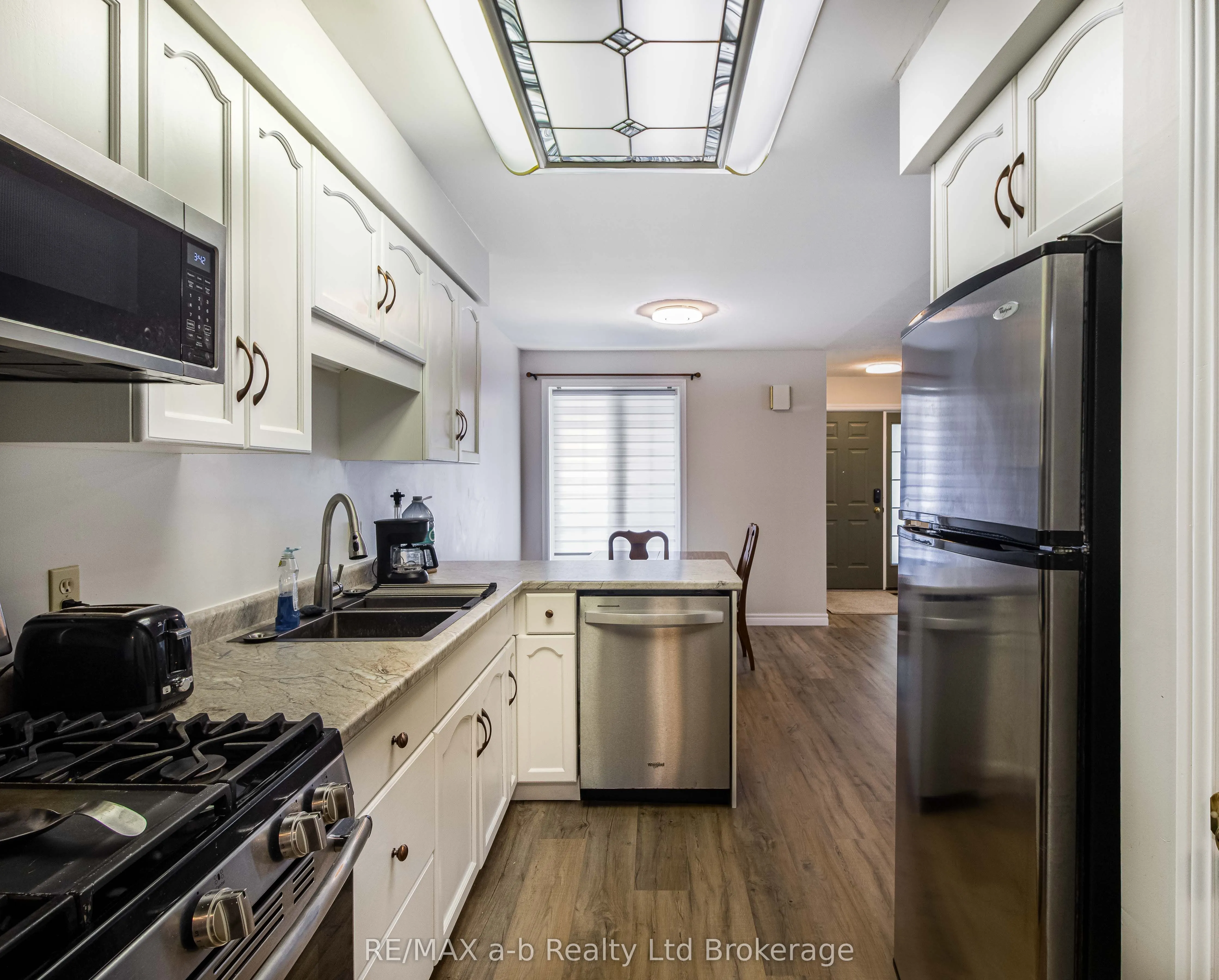 18 Oriole Crescent