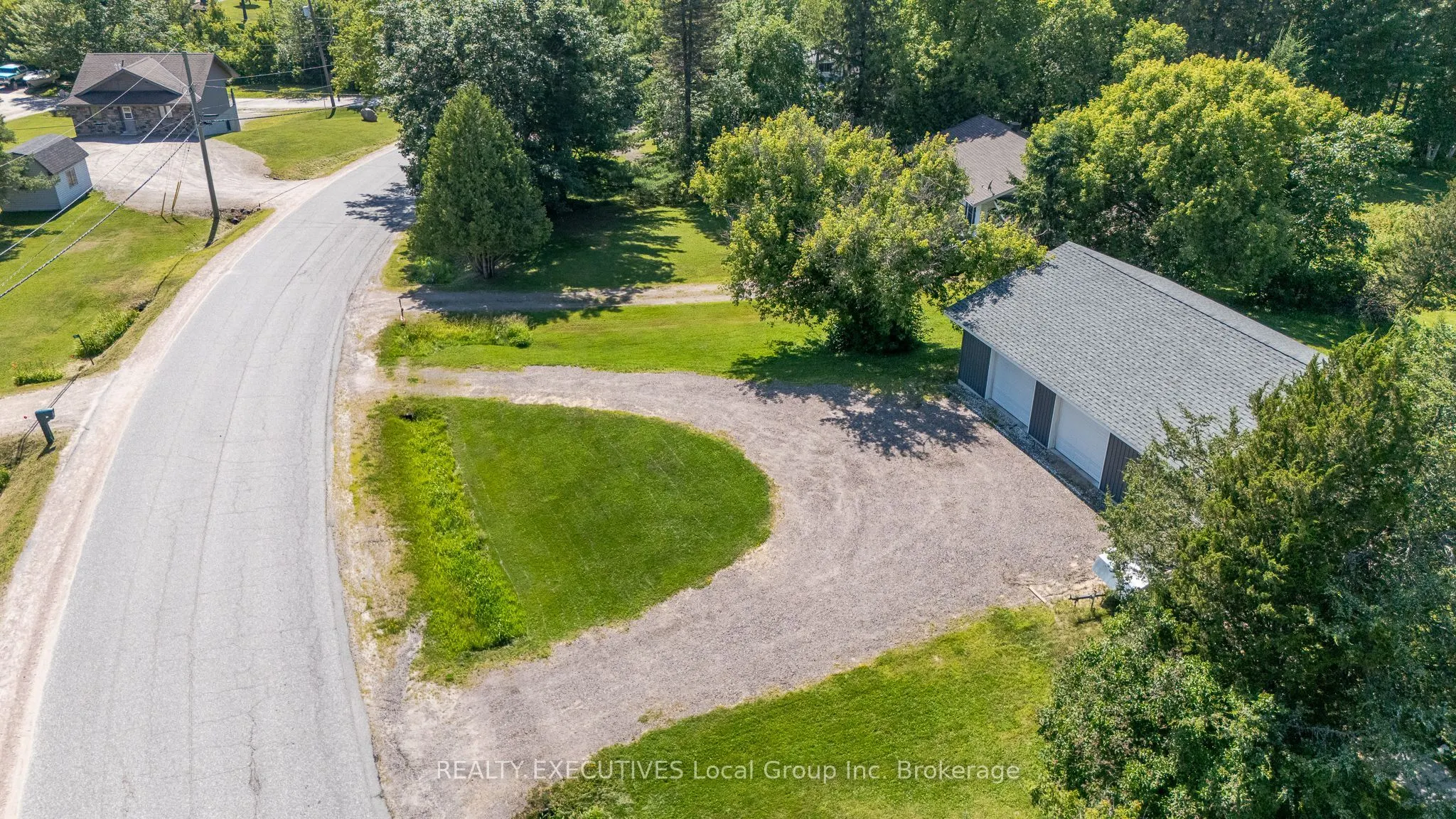 98 Memorial Park Drive E
