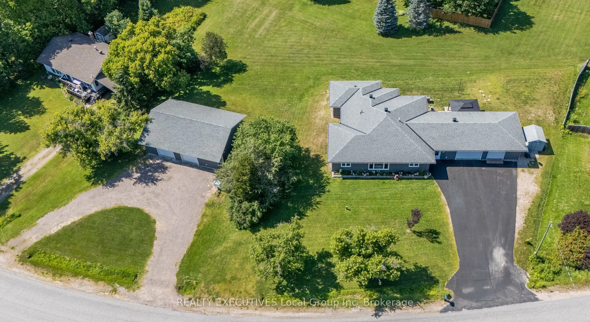 98 Memorial Park Drive E