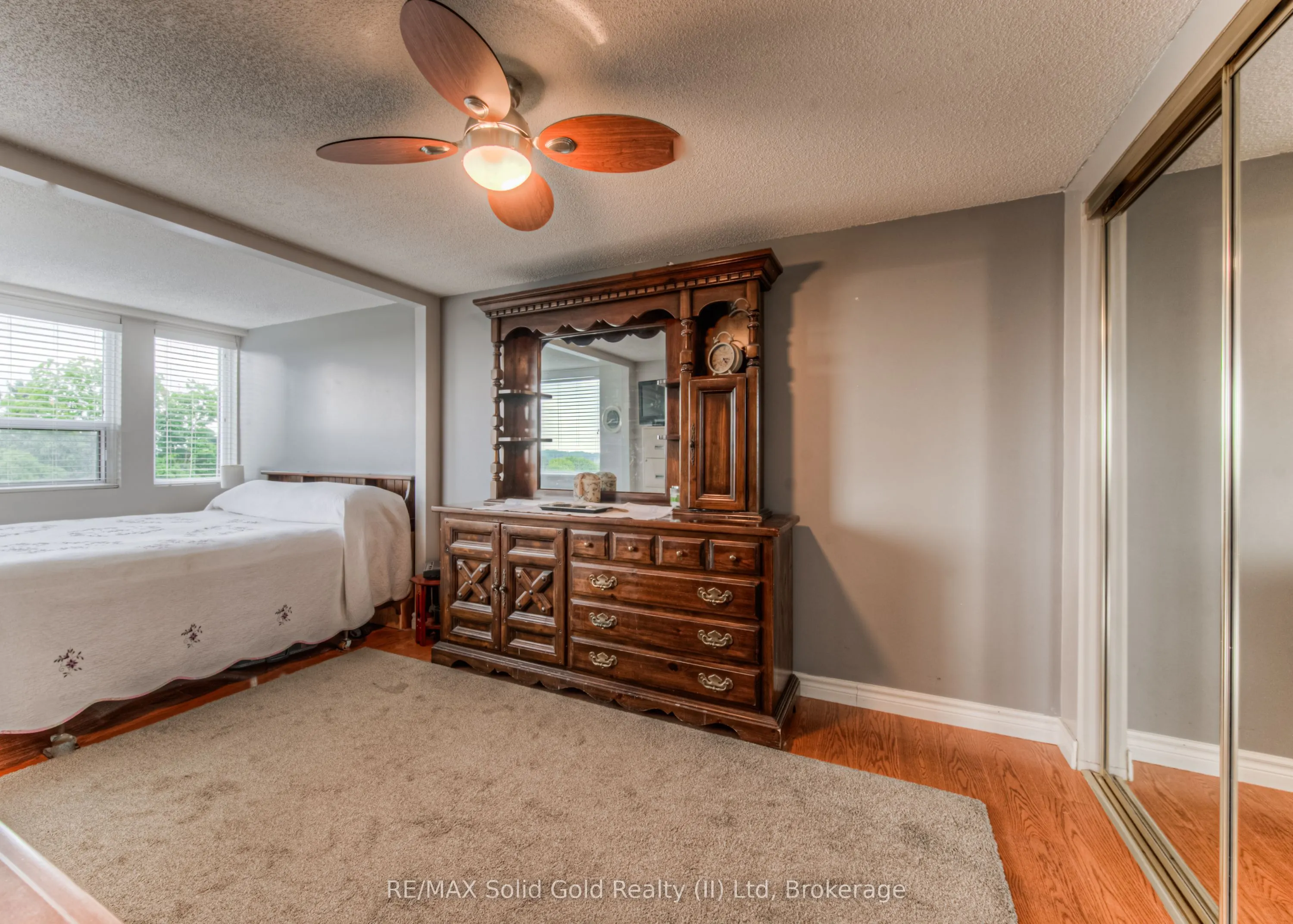 20 Ellen Street E, #611