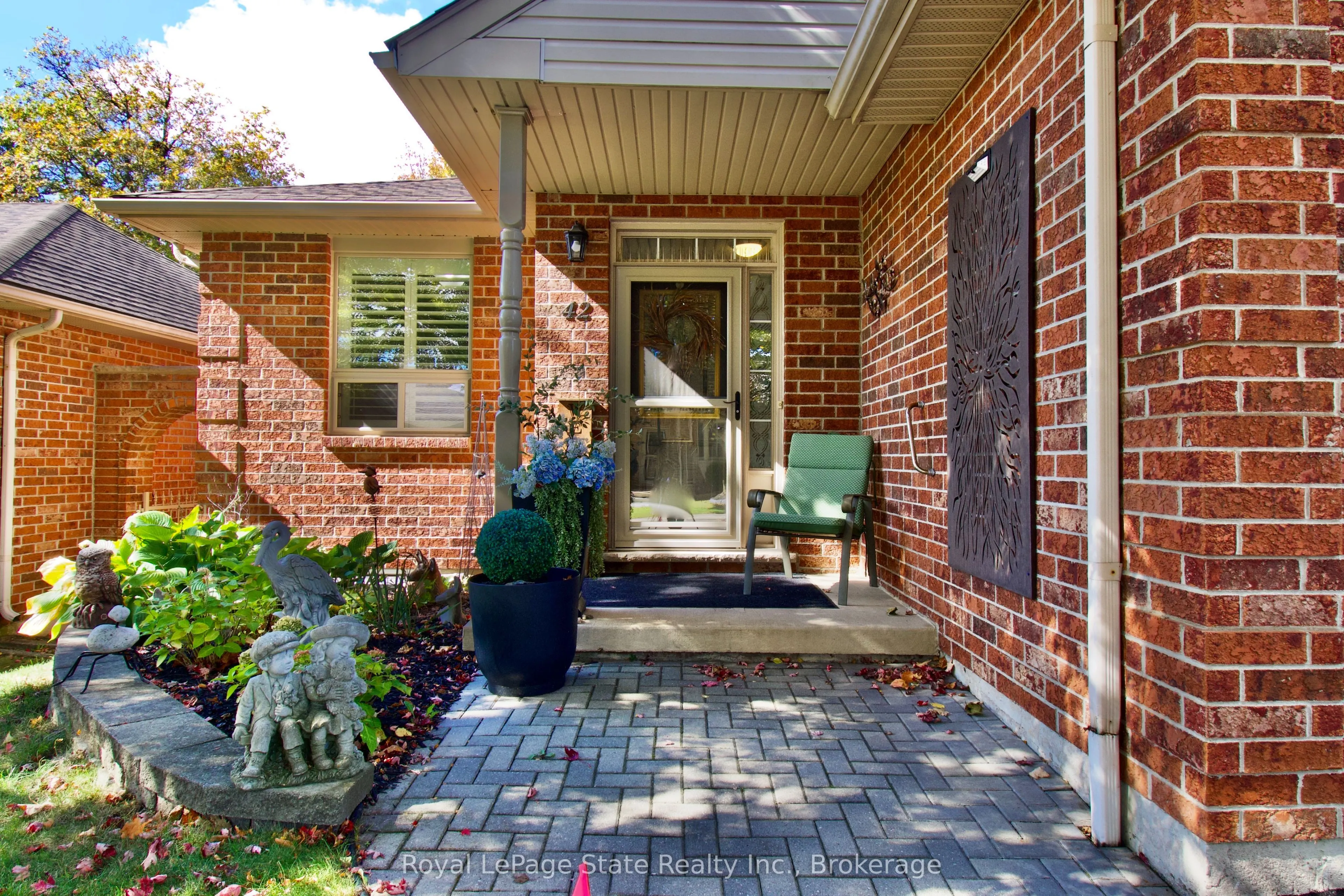 42 Greentrail Drive, #0