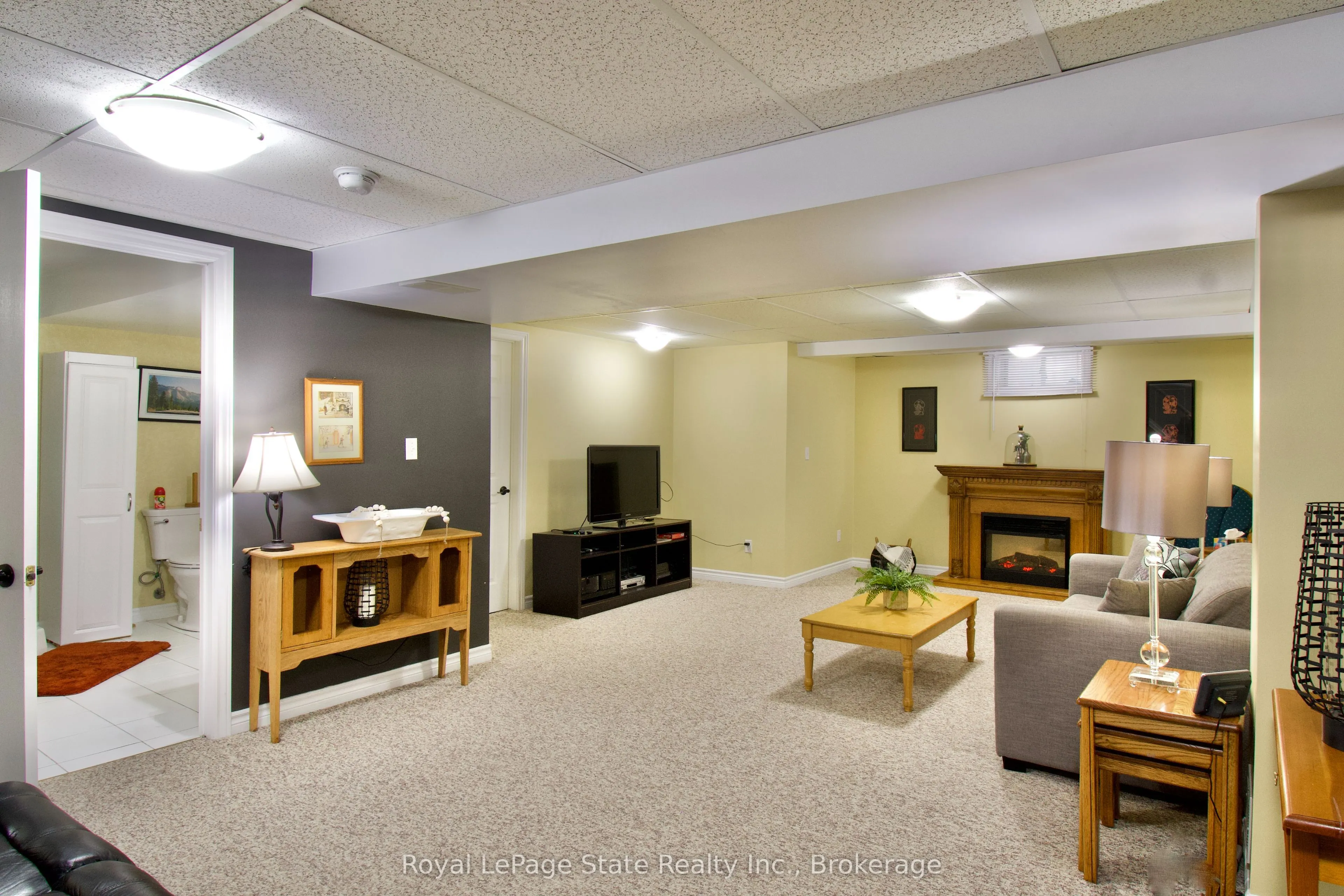 42 Greentrail Drive, #0